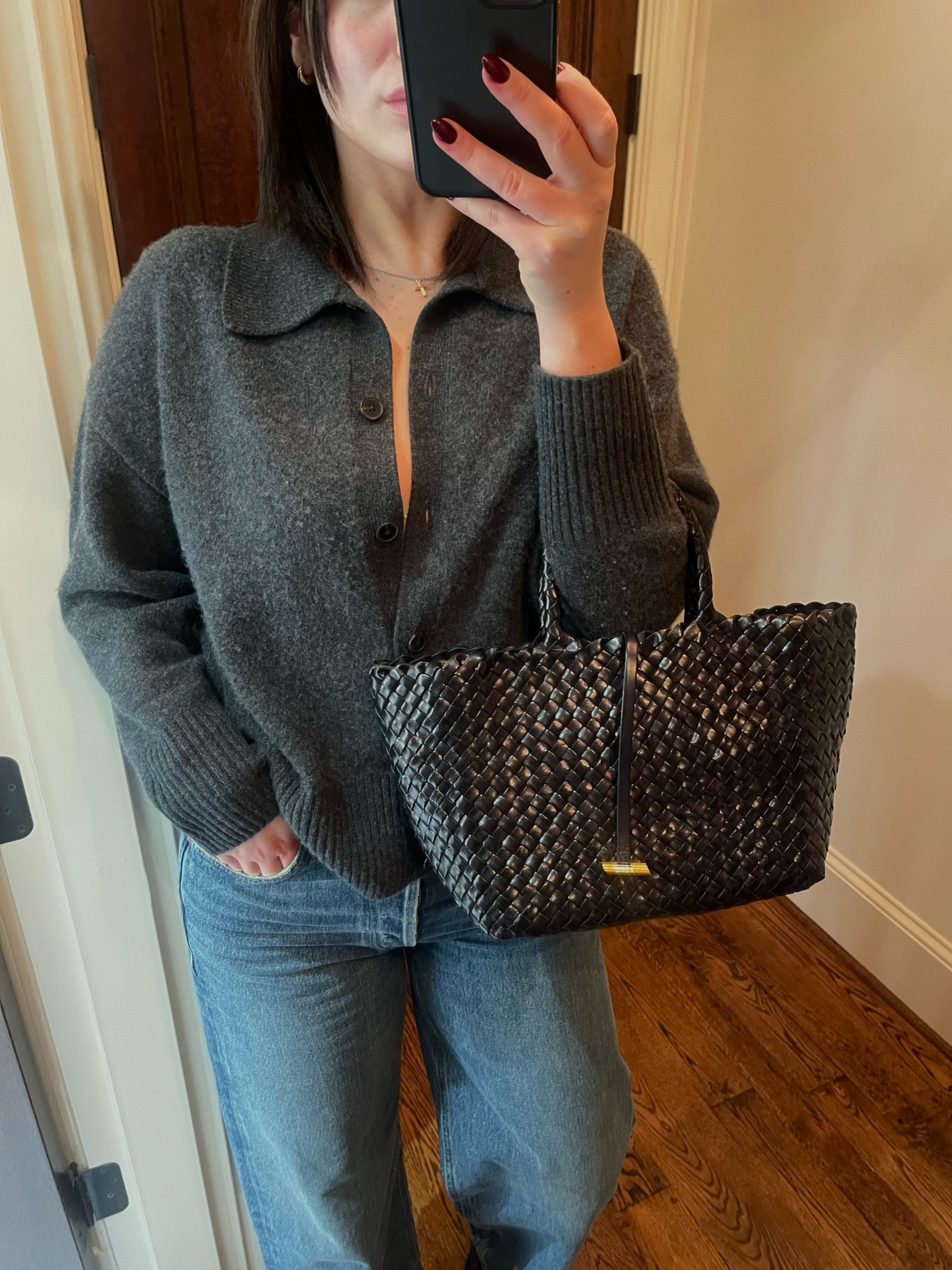 Obsessed with the Little Liffner woven bag 🖤🩶 Use codes @ Banana republic for discounts on this cozy cashmere sweater! 

#LTKSeasonal #LTKGiftGuide #LTKU