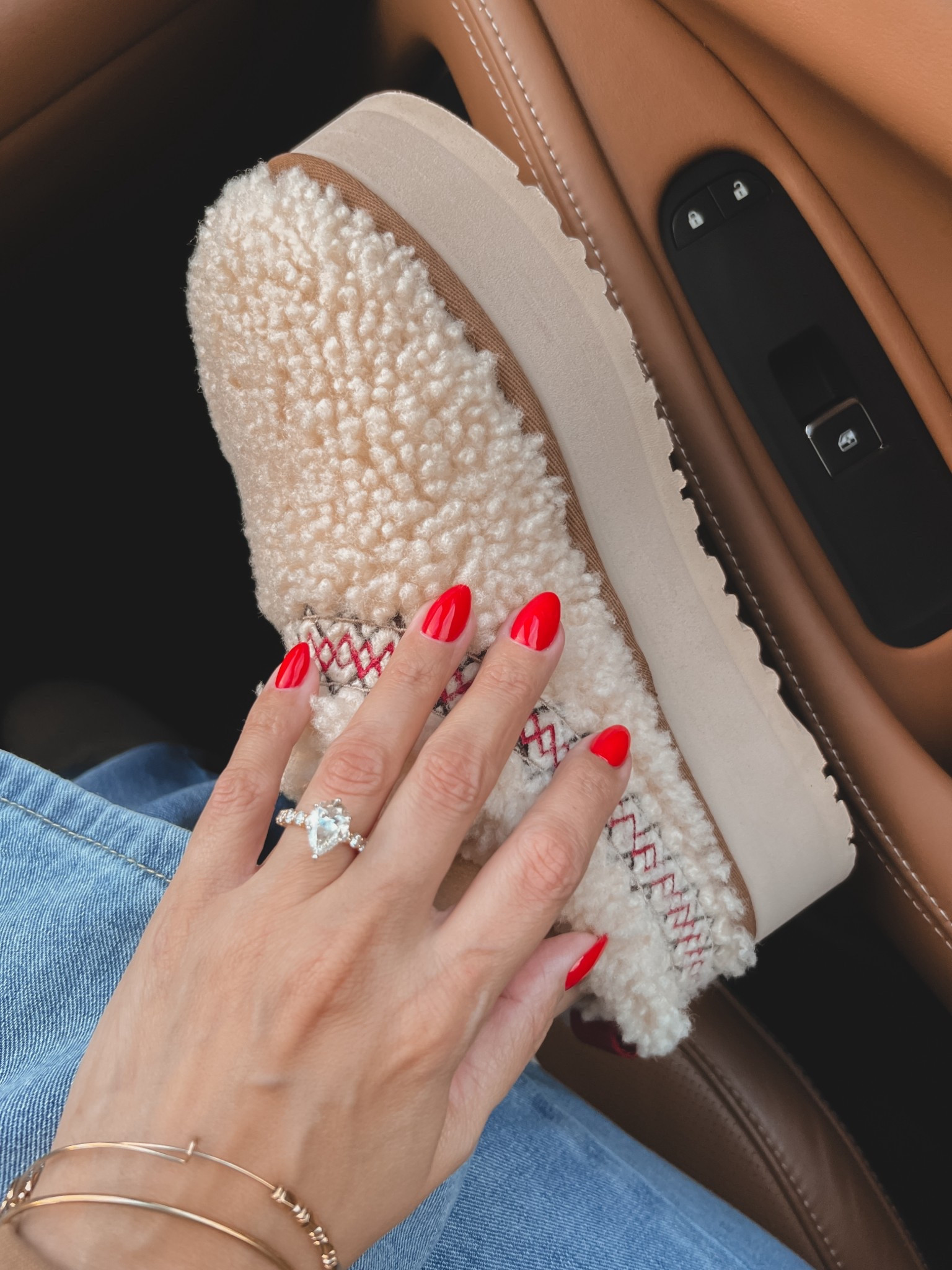 Classic! 

#LTKSeasonal #LTKStyleTip #LTKShoeCrush