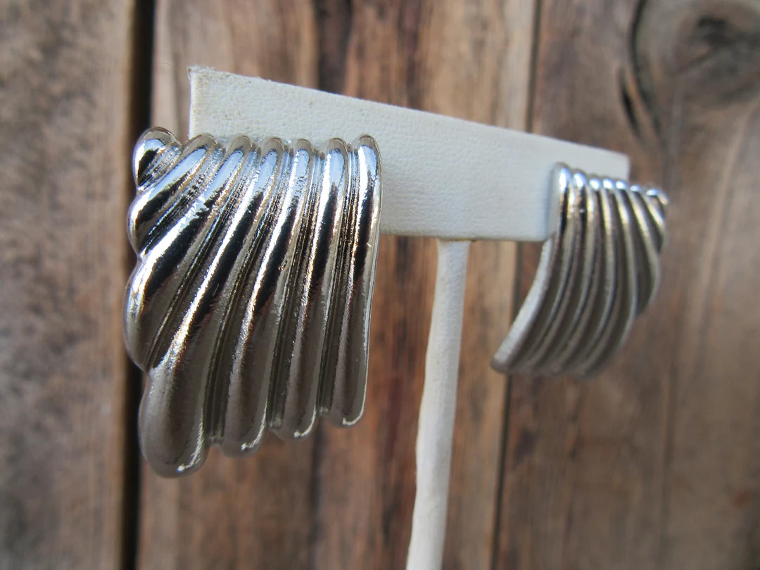 90s Silver Tone Earrings Statement Earrings Fluted - Etsy | Etsy (US)