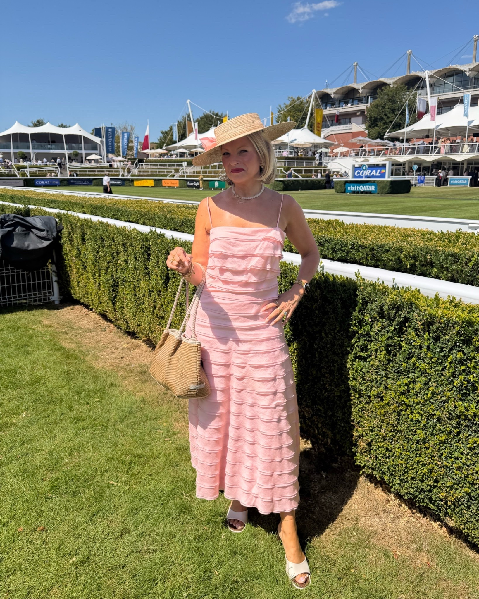 Goodwood ☀️🥂💃❤️💸

#LTKstyletip #LTKover50style #LTKdresses