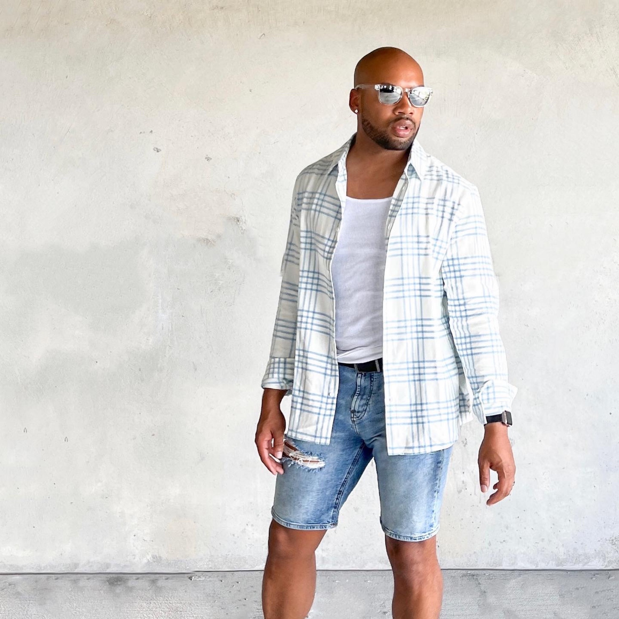 Men’s checked flannel; denim distressed shorts and blue high top converse. 


#LTKstyletip #LTKfit #LTKmens