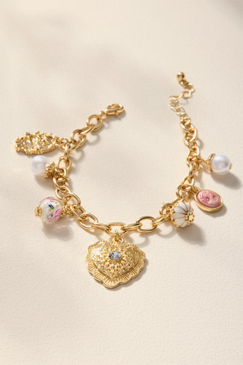 Jess Cameo Charm Bracelet | Francesca's