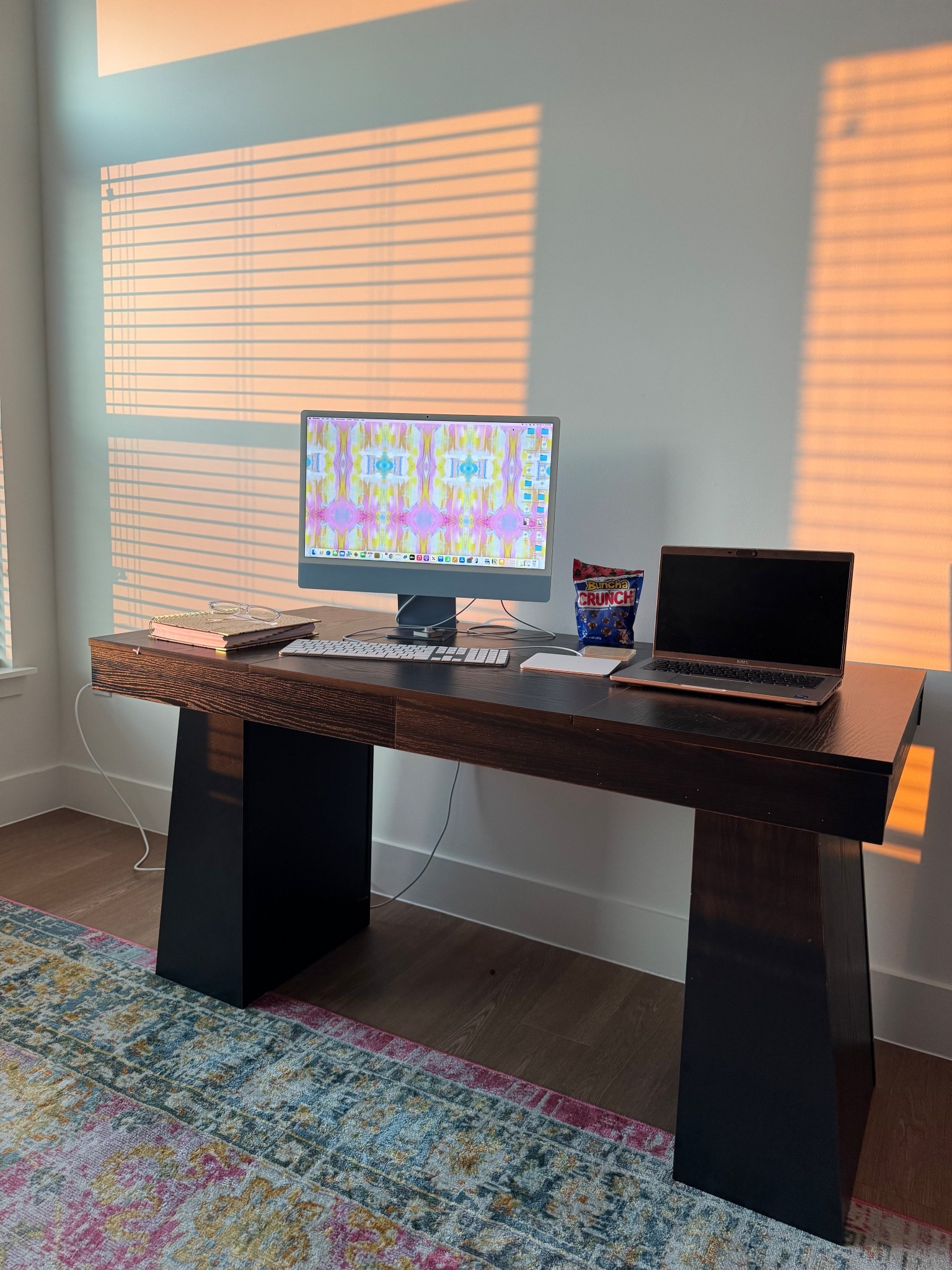 office desk from Amazon under $200

#LTKHome