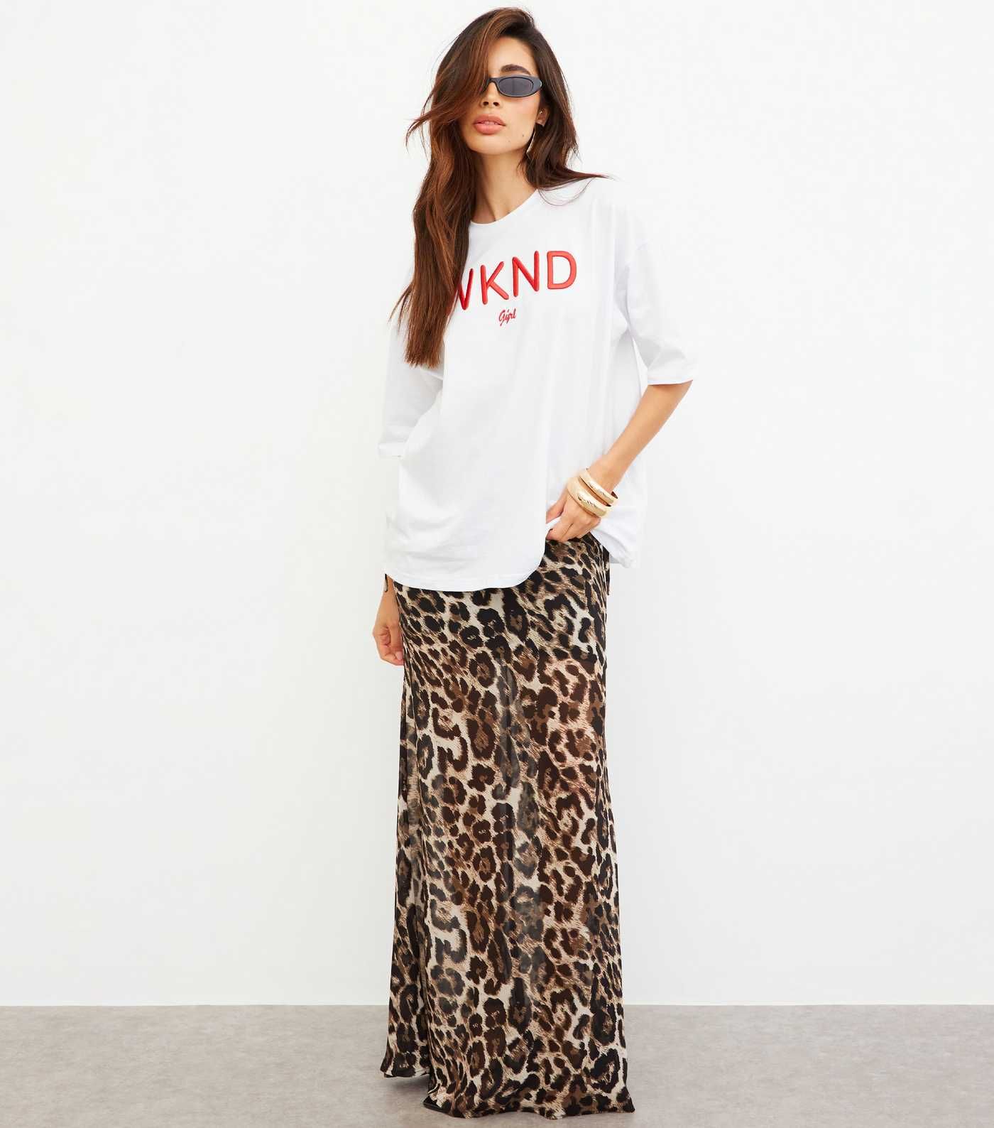 WKNDGIRL White Embroidered Logo Oversized T-Shirt | New Look | New Look (UK)