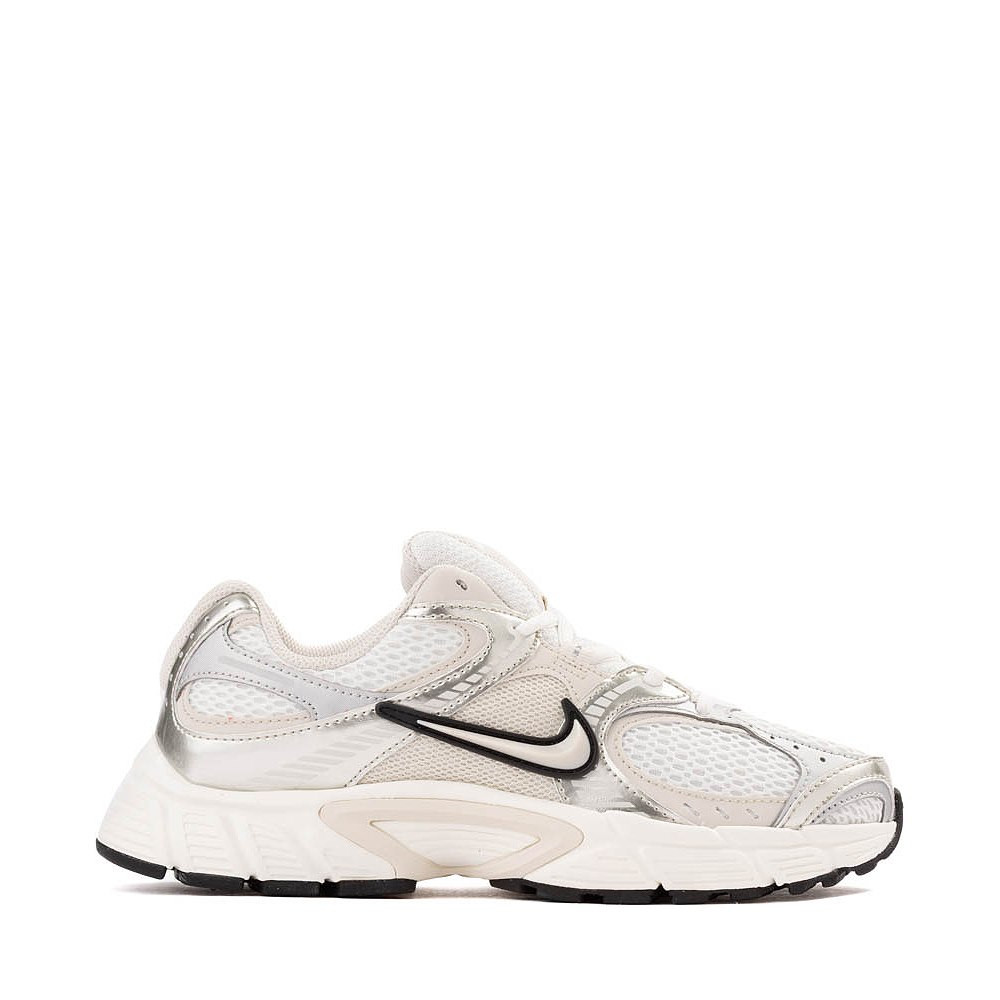 Womens Nike V5 RNR Athletic Shoe - Summit White / Sail / Black / Light Orewood Brown | Journeys