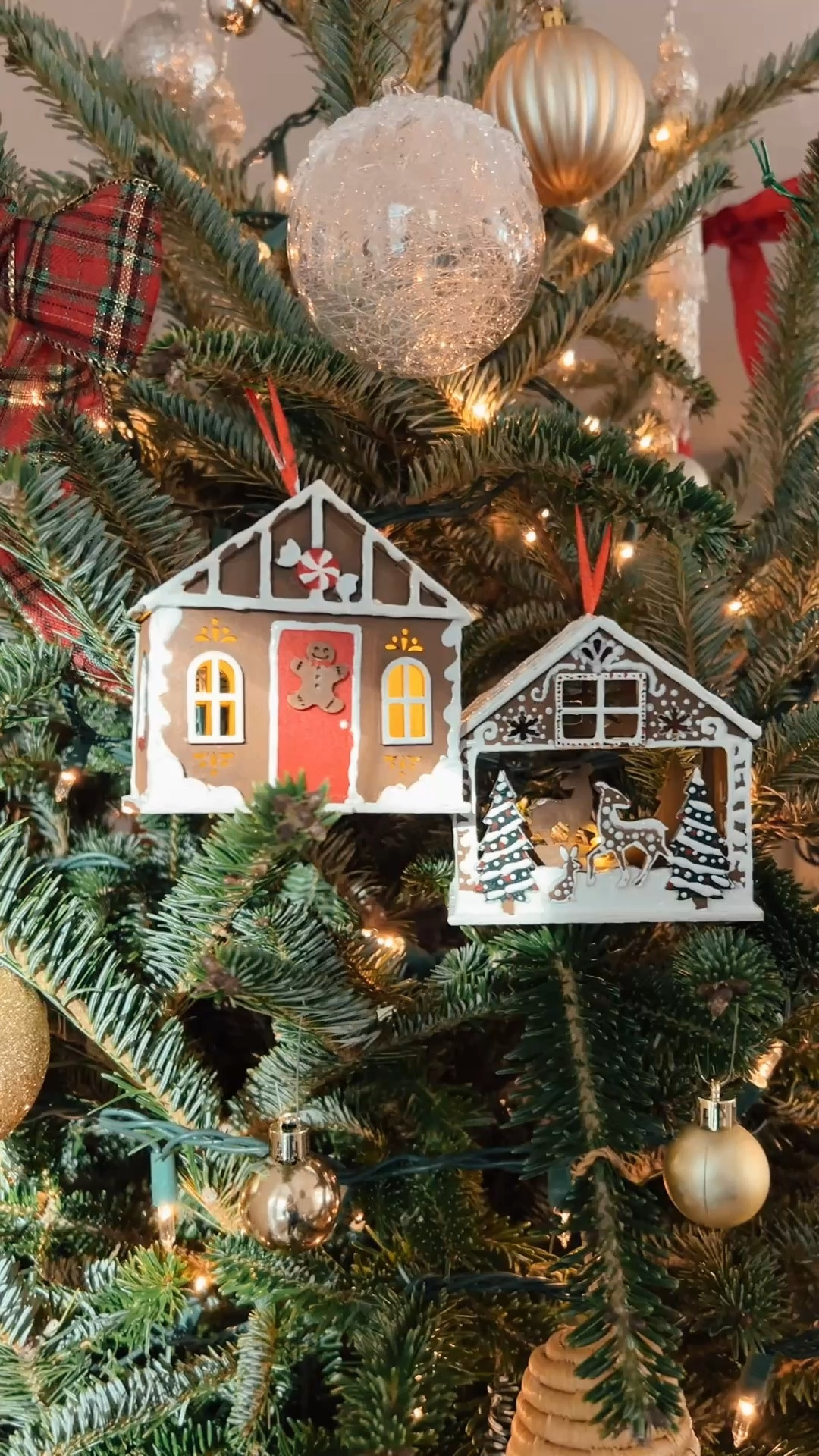 I've seen the trend of painting the big wooden houses as gingerbread houses from Michaels but saw these little guys and thought they were adorable ornaments! 🏡✨
Using Puffy Paint is soo tricky so these definitely are not perfect. But the process was so fun ❤️ 

#LTKSeasonal #LTKHoliday #LTKGiftGuide