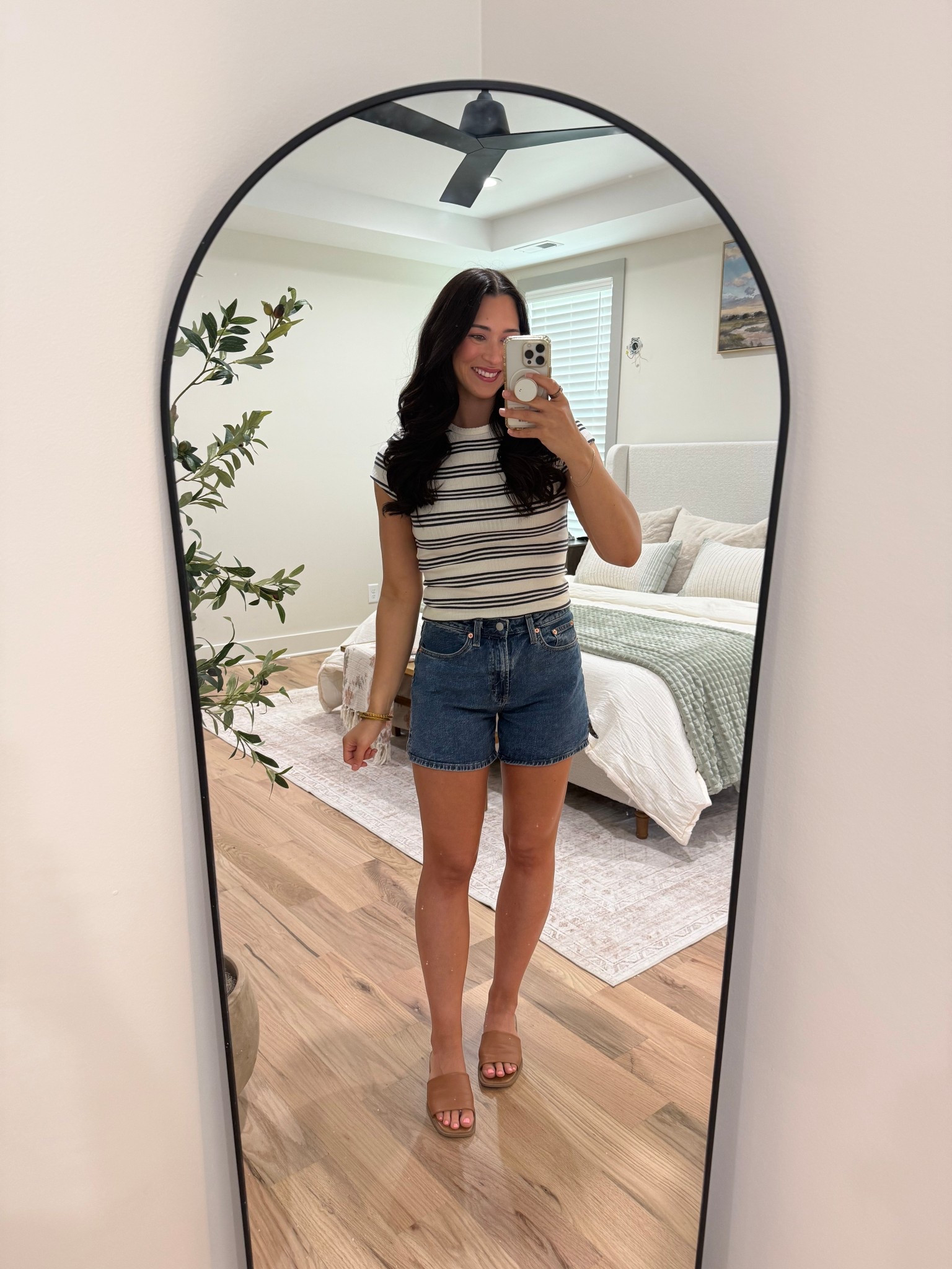 Weekend Outfit 🫶🏼 

Top size small
Shorts size 4

#LTKootd #LTKSeasonal #LTKgrwm