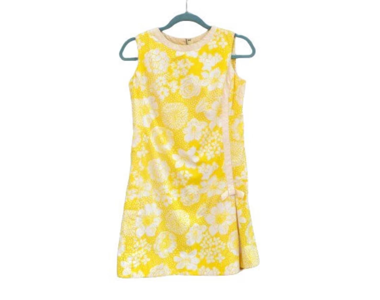 Rare the Lilly Pulitzer Lemon Yellow 1960s MCM Floral Shift Side Slits Dress HTF - Etsy | Etsy (US)