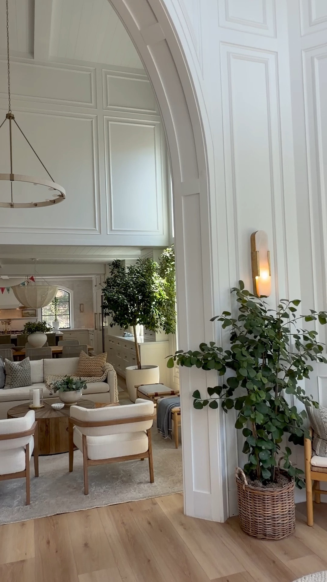 The prettiest soft neutral chandelier… warm, minimal, and somehow still such a statement. Love the handwoven rope detail too. It comes in 3 sizes ours is the 47”

#LTKSeasonal #LTKHome #LTKSaleAlert