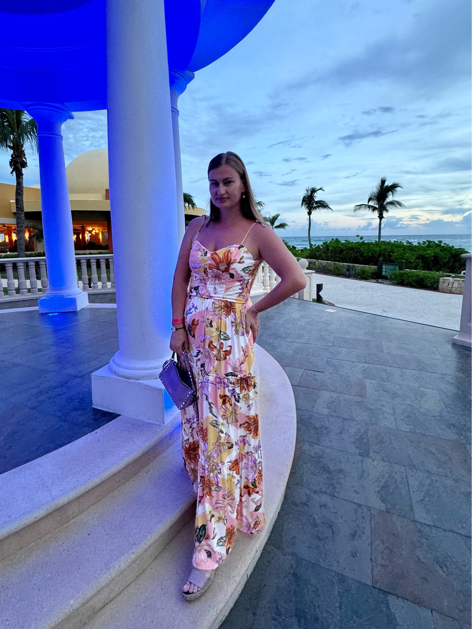 I always wanted an Agua Bendita dress, so when I saw this one on a huge sale, I knew it was meant to be. The quality and craftsmanship of these dresses are simply impeccable 😍 Beautiful material, both in print and in texture, a corset top made to enhance your figure and a fly away maxi length, perfect for a family dinner in Mexico 🏝️
I tagged my dress + a few others from the sale, as well as the gorgeous and enormous resort we stayed in below 👇 

#LTKTravel #LTKSaleAlert #LTKMidsize