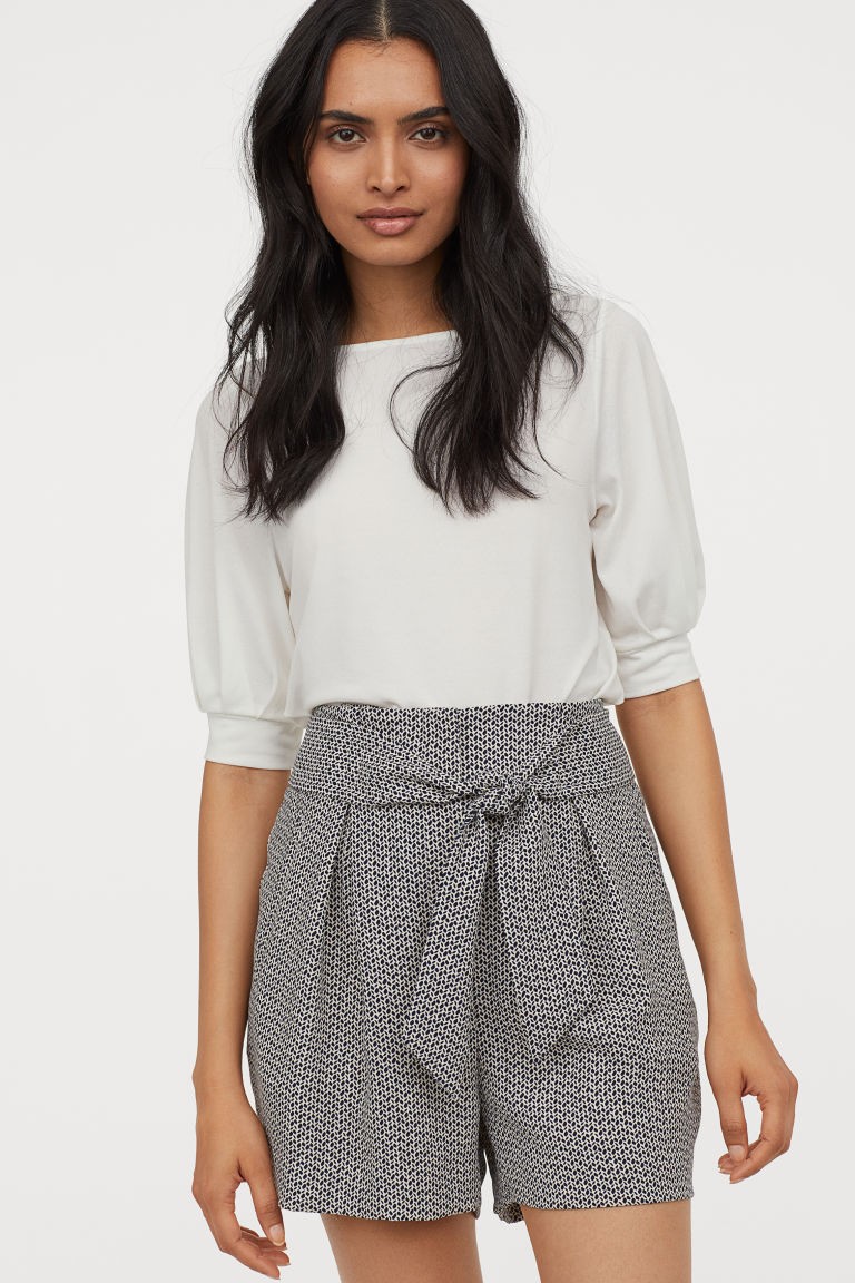 Fitted Shorts | H&M (US + CA)