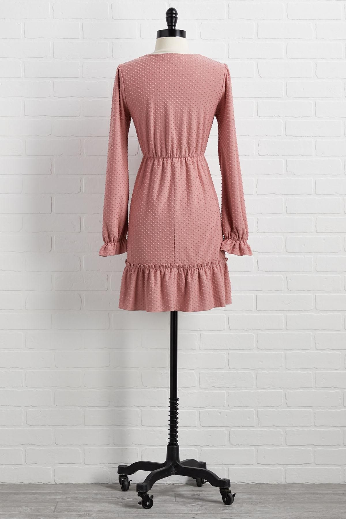 pretty in pink dress | Versona