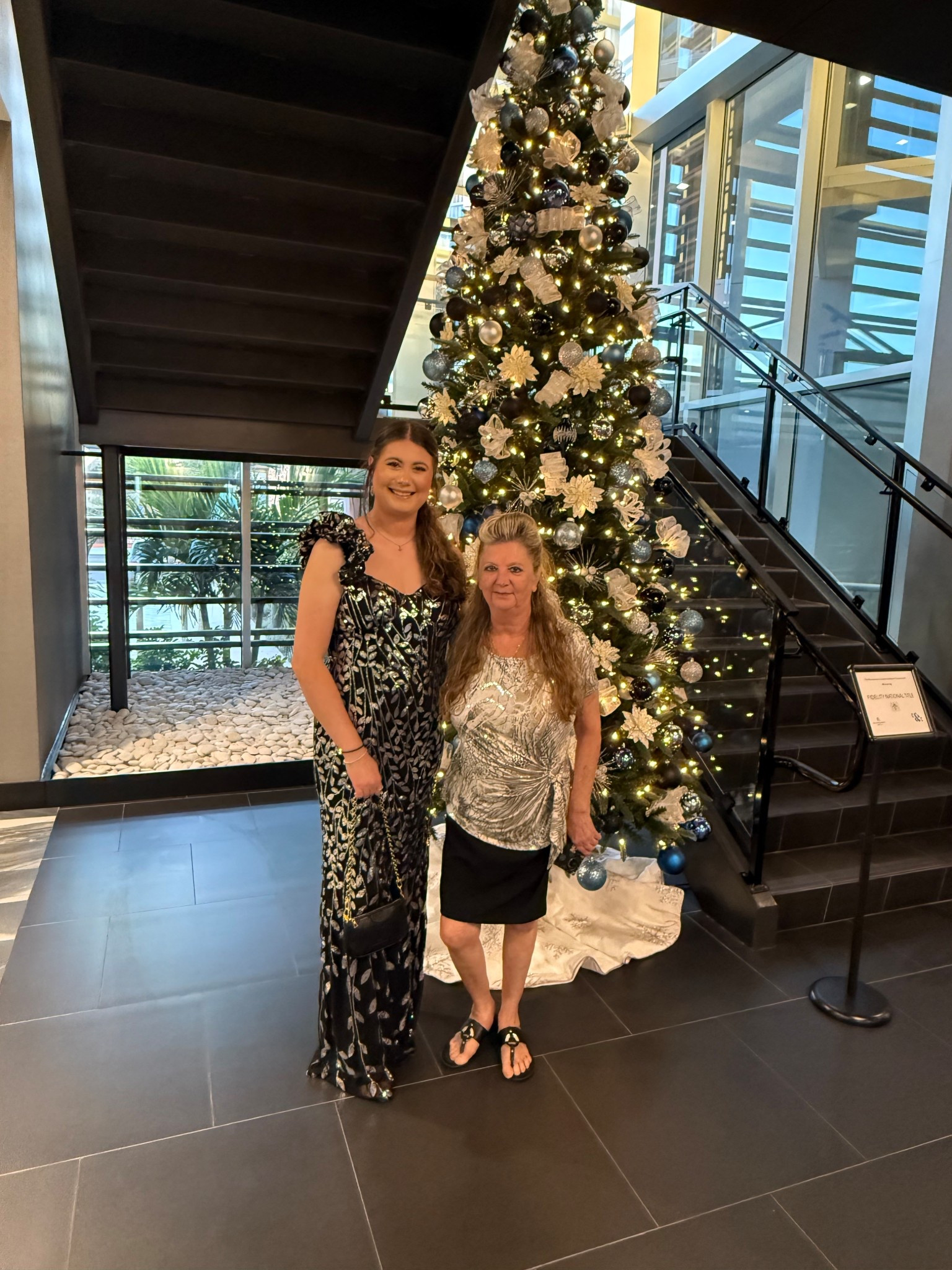 Brought my mom as my plus one🖤🩶🪩✨ love getting dressed up and making memories, that’s what this time of year is all about 

#LTKHoliday #LTKSeasonal