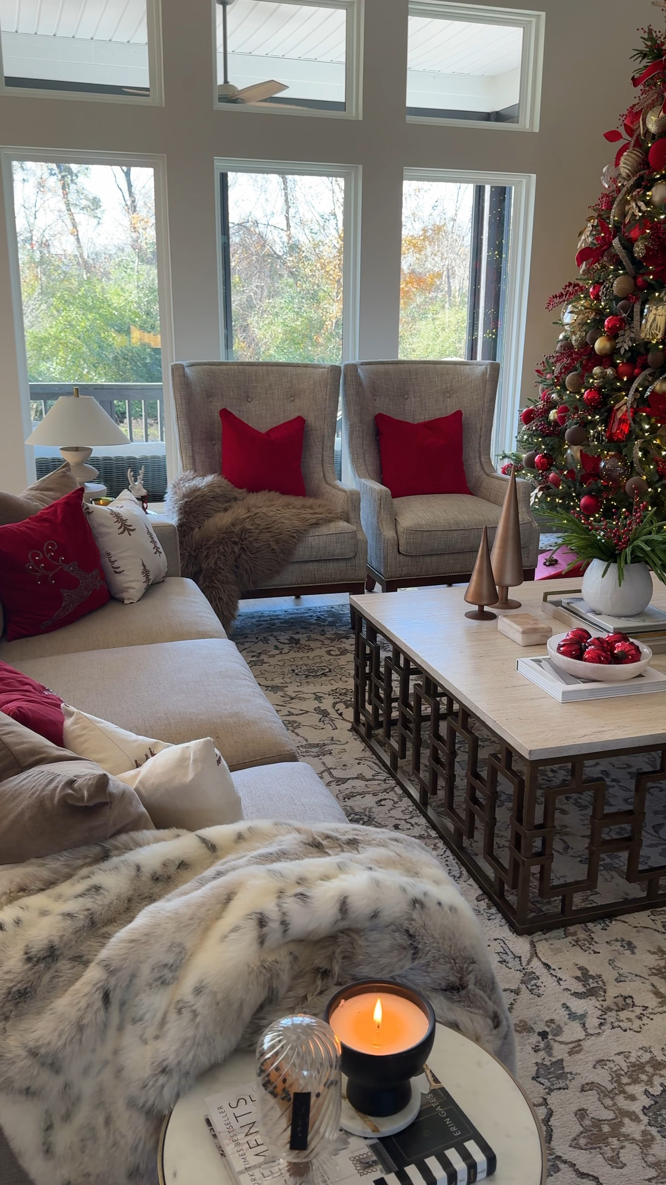 Warm and cozy

#LTKHoliday #LTKSeasonal #LTKHome