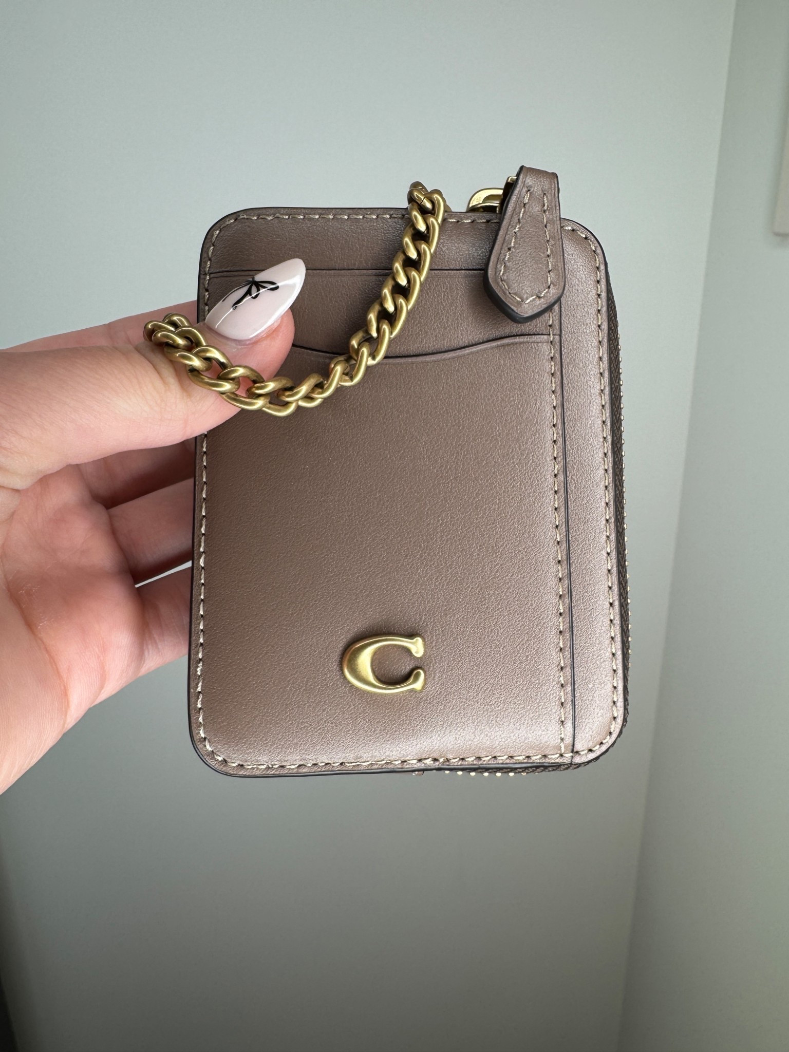 New wallet!! Perfect luxurious and most importantly functional. The perfect gift for her under $100  

#LTKWorkwear #LTKFindsUnder100 #LTKGiftGuide