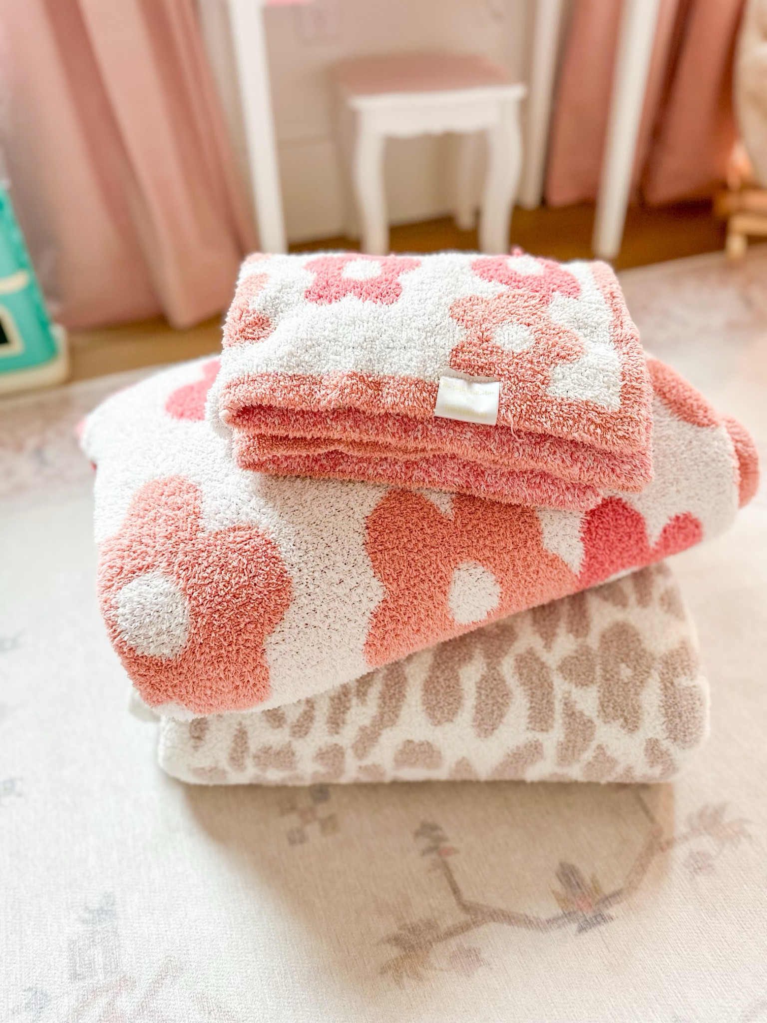 LTK Spring Sale // the styled collection blankets are a family favorite for us! I love the spring prints! Use code: LTK40 for 40% off! 

#LTKSpringSale #LTKhome #LTKsalealert