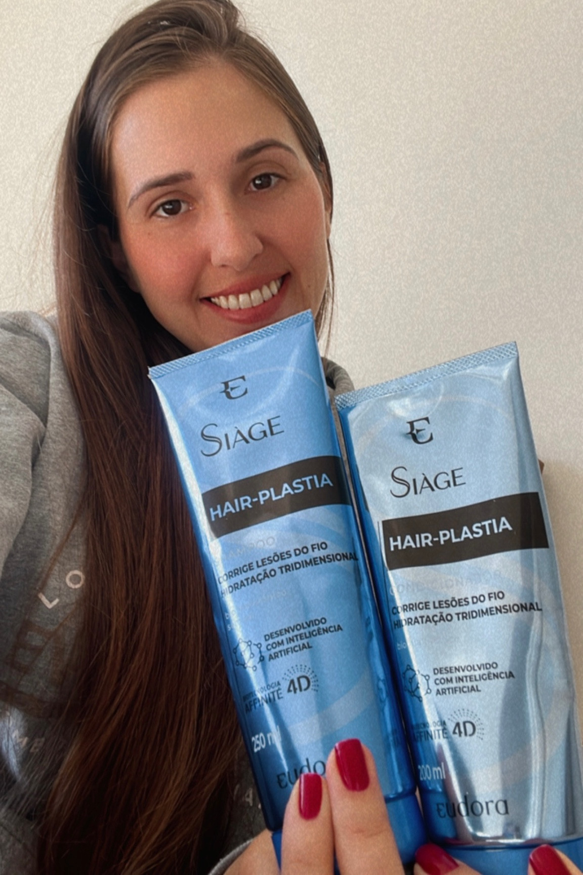 Gente, a linha Siage da Eudora é simplesmente perfeita. Uso o shampoo e condicionar Hair-Plastia que deixa meu cabelo lindo. Recomendo 😉

#LTKbrasil #LTKbeauty #LTKSeasonal