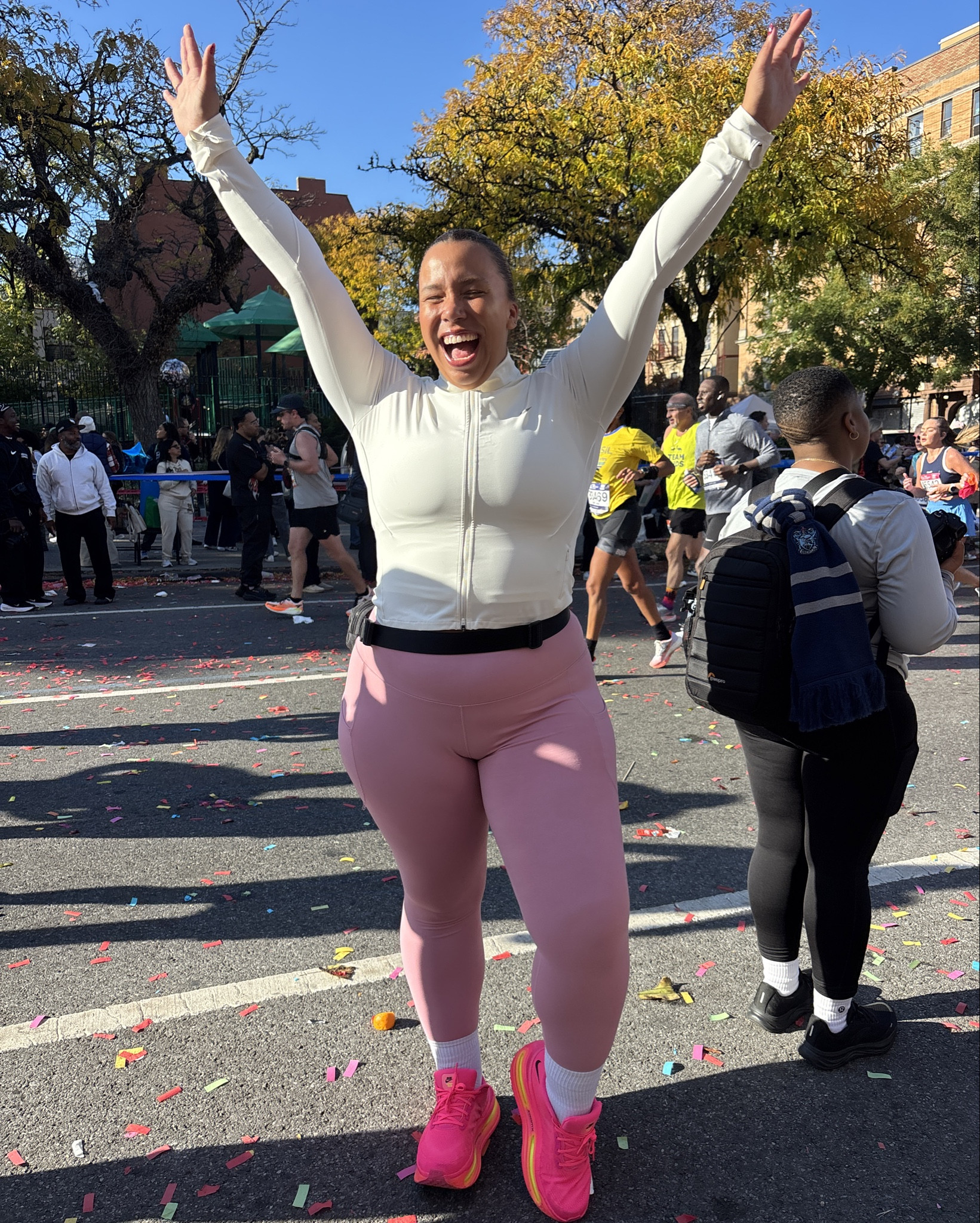 wearing a size xl ✨✨💗

#LTKActive #LTKootd #LTKMidsize