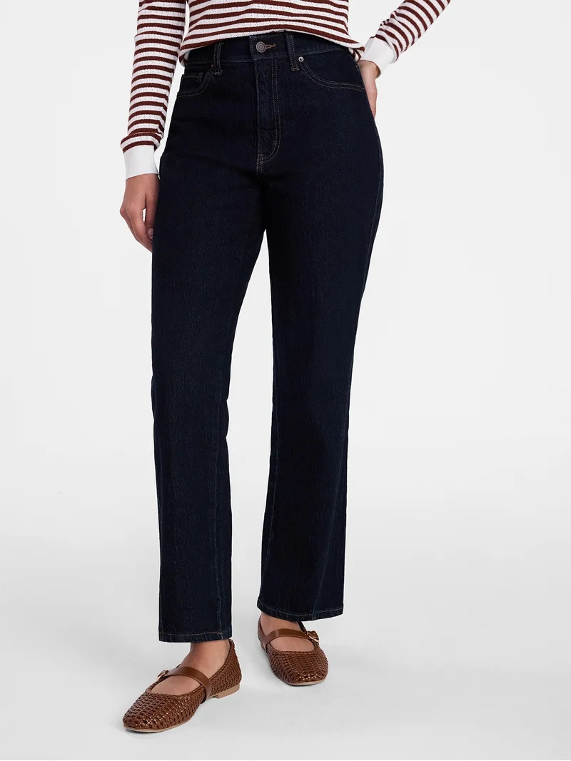 Time and Tru Women's High Rise Relaxed Straight Leg Jeans, 30" Inseam, Sizes 0-22 | Walmart (US)