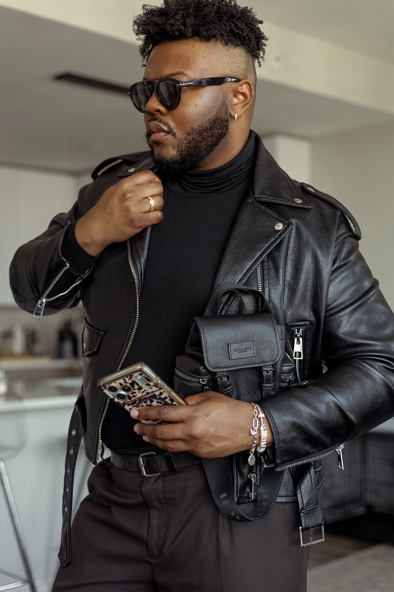 What I’d wear on a date 

Where would you wear this outfit? Comment below  

#LTKootd #LTKMens