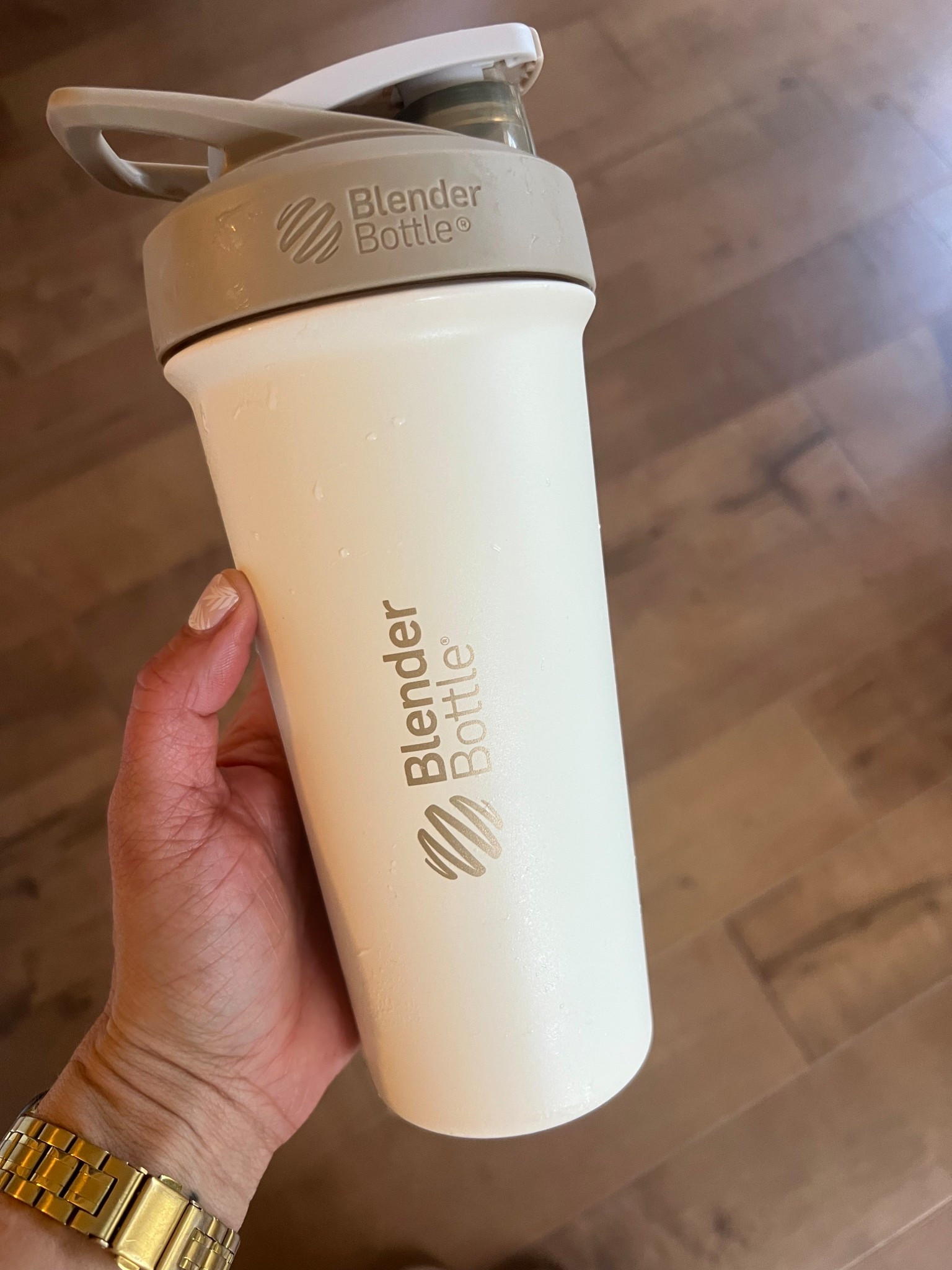 Swapped my plastic blender bottle for this stainless steel one

#LTKActive #LTKmomlife #LTKmorningroutine