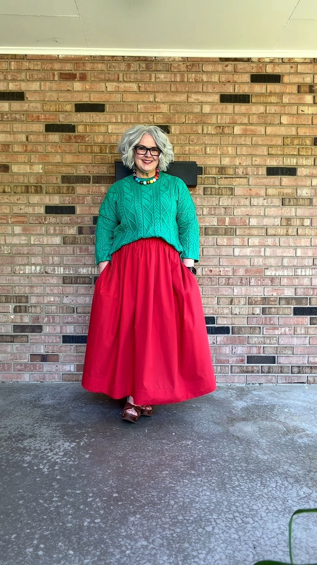 I’m trying to get back into wearing necklaces but beaded because I can’t wear metal (allergy) anyway I’m in love with how this fun beaded necklace pulled this fit together! If u have non metal necklace suggestions for me, put a pick in the comments 🤗💚
#over50fashion #DopamineDressing #Over50Style #over50club #OOTD

#LTKOver40 #LTKWorkwear #LTKPlusSize