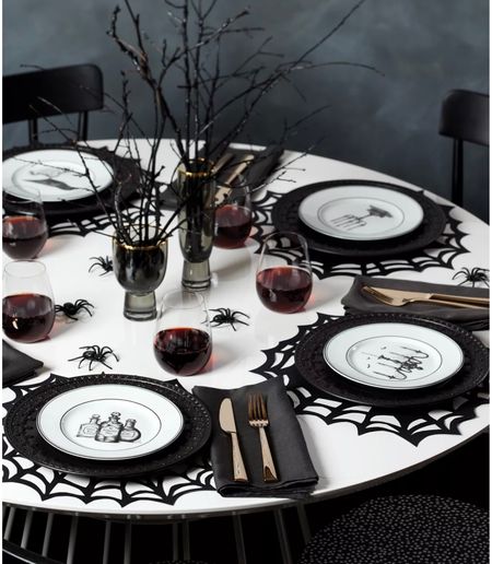 A steal of a deal on our favorite #halloween plates! Sale ends 9/18 



#LTKHalloween #LTKparties #LTKHoliday