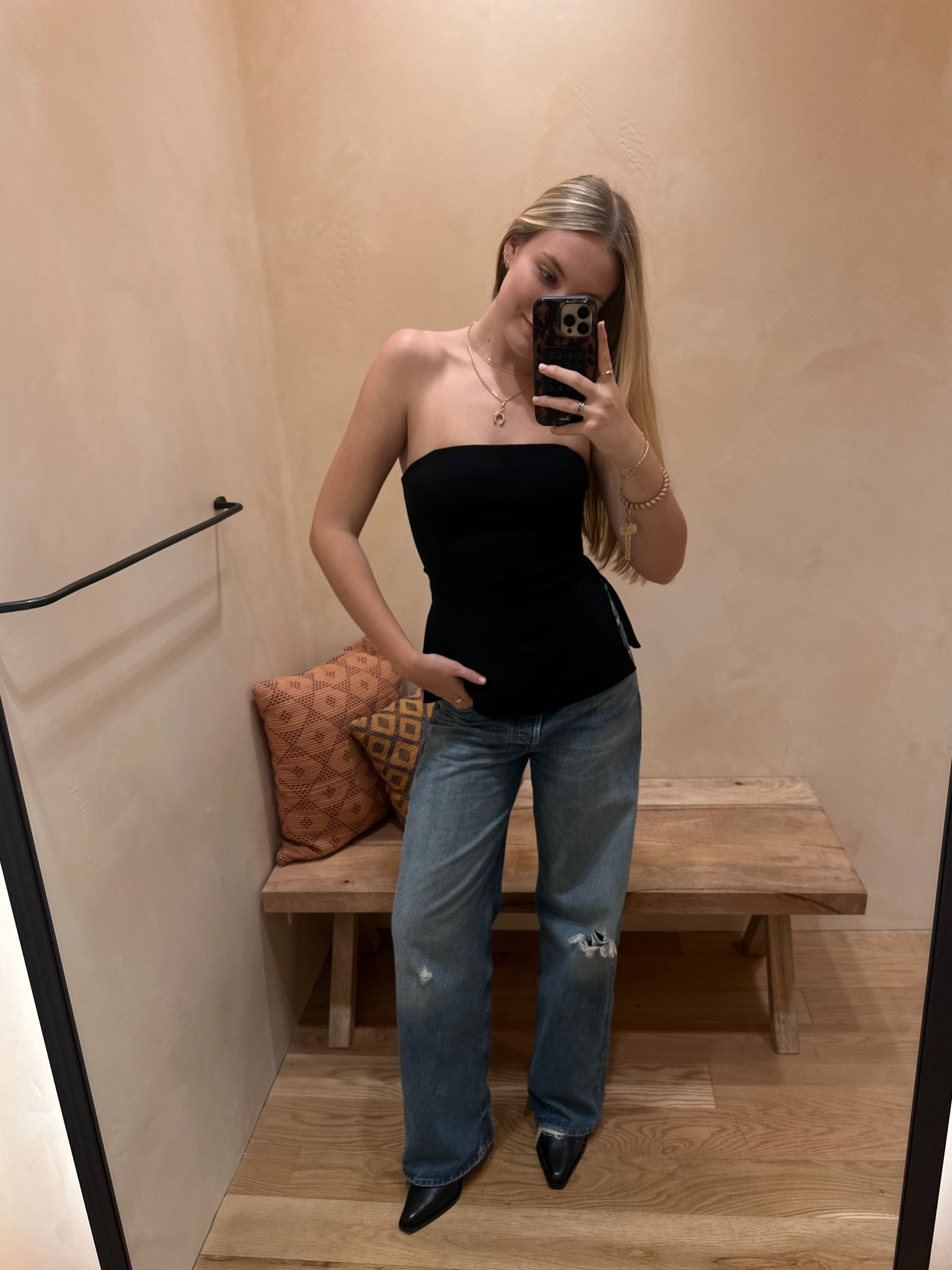 LOVE this outfit! got so many compliments, so easy but looks sooo elevated. literally the most flattering top i own!!! also my all time favorite jeans! 




#freepeople #urbanoutfitters #denim #anthropologie #styleinspo #employee #summer #spring #LTKfindsunder100 #LTKmostloved #LTKSPRINGSALE #LTKfestival #LTKseasonal #LTKStyleTip #concert #ltkbacktoschool #urbn #comfy #LTKsalealert #instagram #LTKactive #LTKfitness #lounge #LTKworkwear #LTKtravel #everyday
aritzia baggy jean going out top free people ayla jean pointed toe boot cowboy boot going out shoe office to night time day to night office vibe aesthetic 




#LTKdayinmylife #LTKSaleAlert #LTKCyberWeek