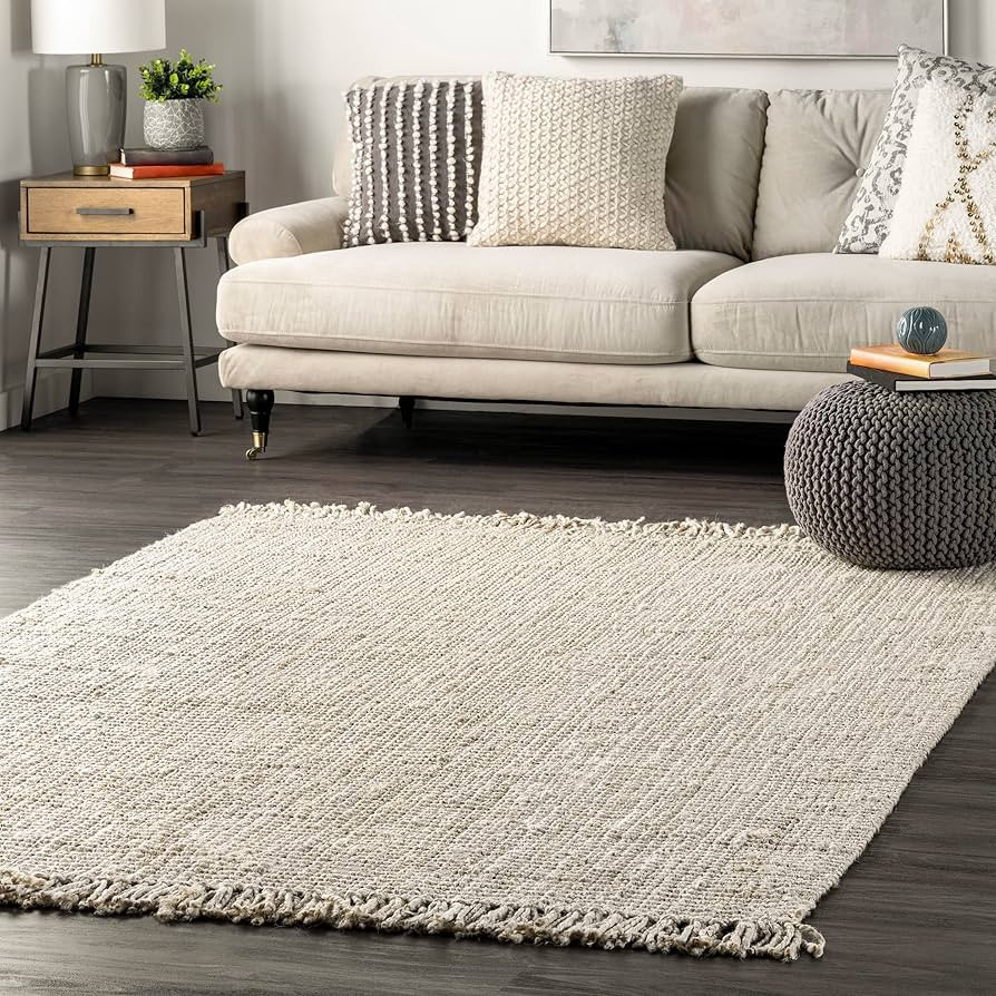 Amazon.com: nuLOOM Daniela Farmhouse Chunky Jute Area Rug, 6' x 9', Off-white : Home & Kitchen | Amazon (US)