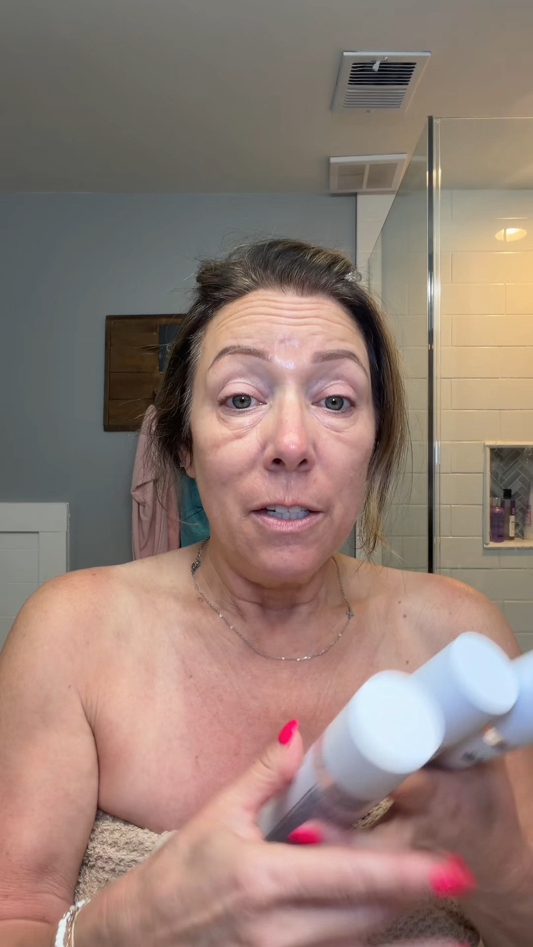 The DRMTLGY SPF Moisturizer gives hydration and sun protection without feeling heavy or greasy on my skin. #drmtlgy
#spfmoisturizer
#dailyspf
#over50beauty
#skincareroutine

#LTKgrwm #LTKmomlife #LTKselfcare