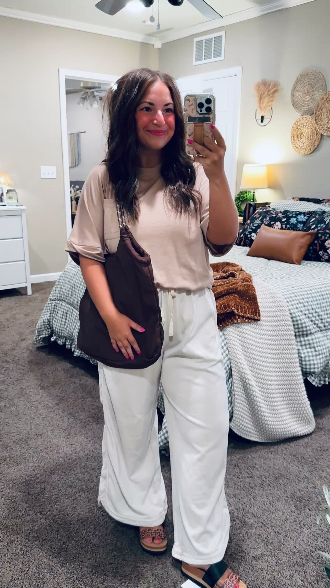 Comfy neutrals for the win! 🤎 This easy Amazon outfit is perfect for a casual day while still looking put together. ✨


sandals: fit true to size // wearing a 5
pants: fit true to size // wearing a large
tee: fits oversized // wearing a medium (fits like a large or even XL) 

 #LTKMidsize