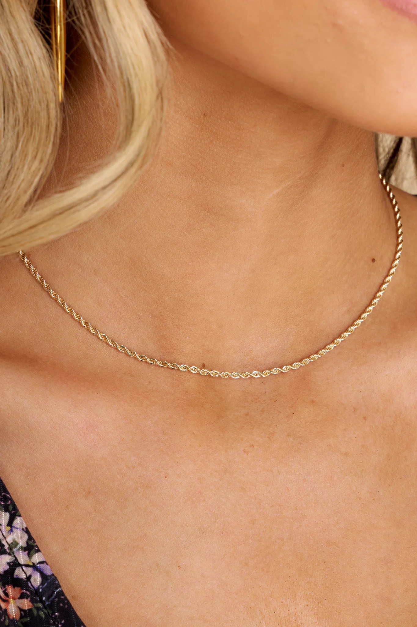 Come Out A Winner Gold Necklace | Red Dress 