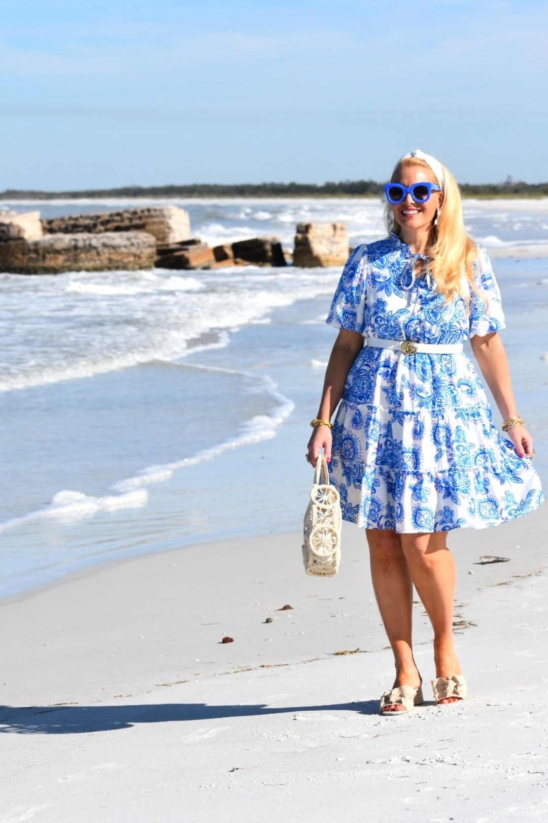 🏝️BEACH RESORT DRESS: Loving this blue and white mini dress!

💙It’s the perfect dress to take you from spring to summer and it’s under $50 today! Wearing a medium and fits true to size. Available in sizes small - XXL. 

#amazonfashion #founditonamazon #beachdress #resortdress #street2beachstyle @amazonfashion @jtstjtst11

#LTKSeasonal #LTKOver40 #LTKSaleAlert #LTKTravel #LTKgrwm #LTKootd #LTKMidsize #LTKSwim #LTKWedding