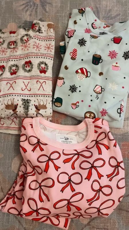 Christmas pajamas 
Girls Christmas pajamas 
Holiday pajamas 

#LTKSeasonal #LTKHoliday #LTKkids