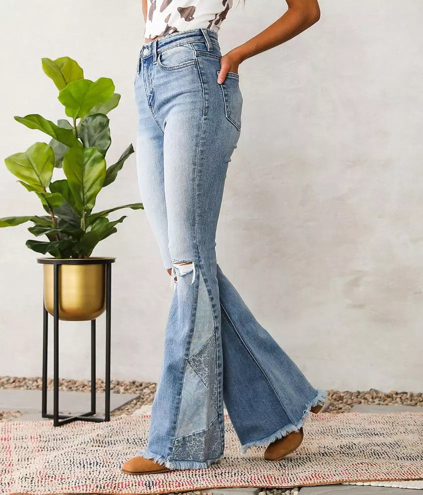 Taylor Ultra High Super Flare Jean | Buckle
