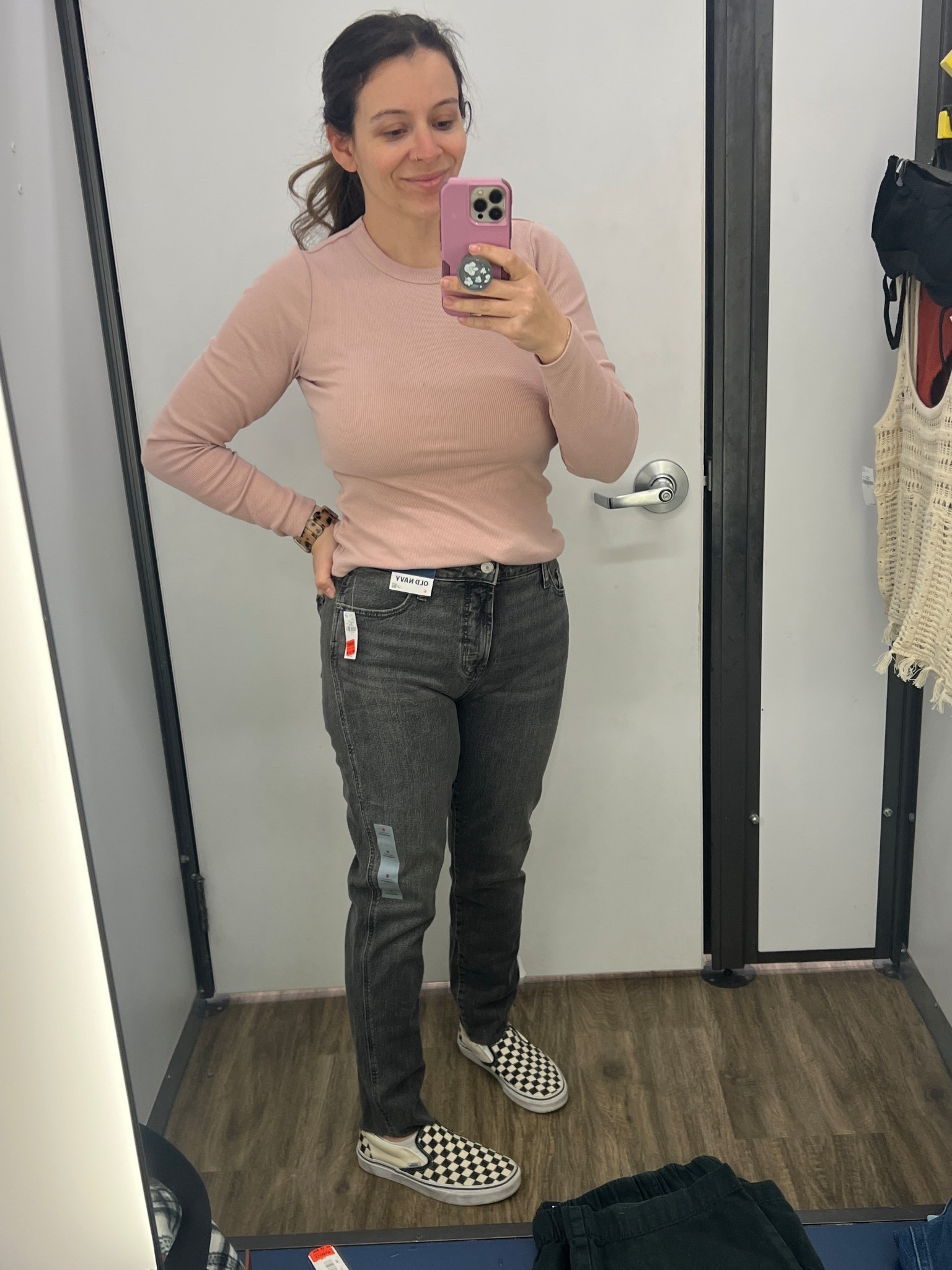 Short girl jeans 

#LTKmomlife #LTKMidsize #LTKdayinmylife
