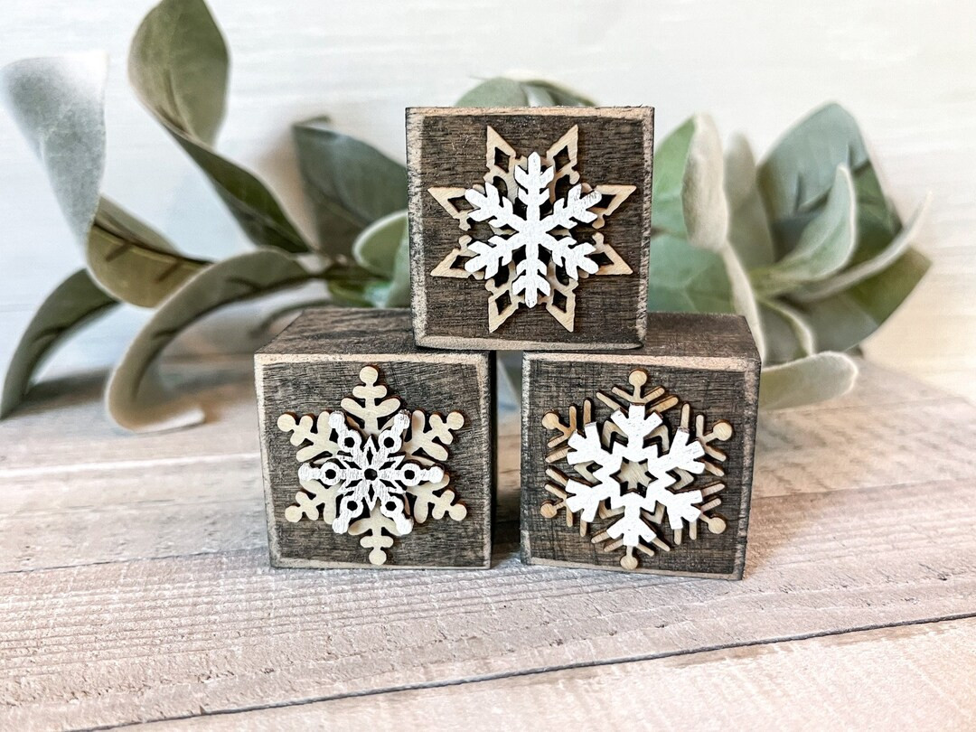 Small Wood Sign Set of 3 Blocks Mantle Decor Snowflake - Etsy | Etsy (US)