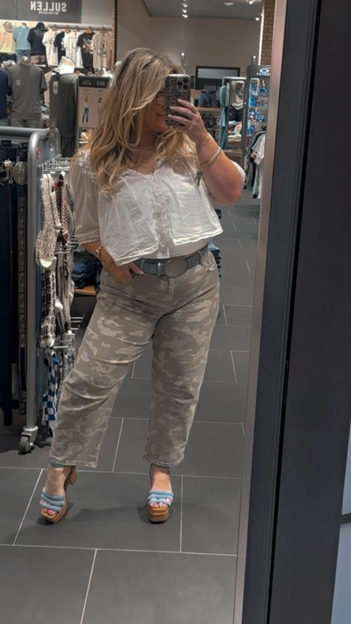 Free people and camo pants outfit

#LTKgrwm #LTKmomlife #LTKSaleAlert