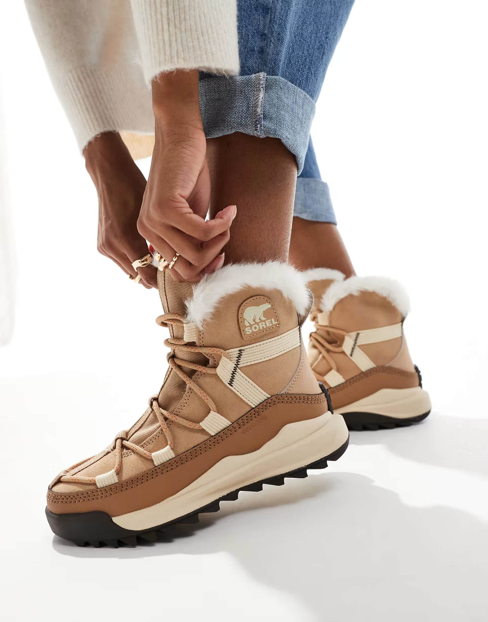 Sorel ONA RMX Glacy Plus WP waterproof fleece lined suede snow boots in canoe and sea salt | ASOS (Global)