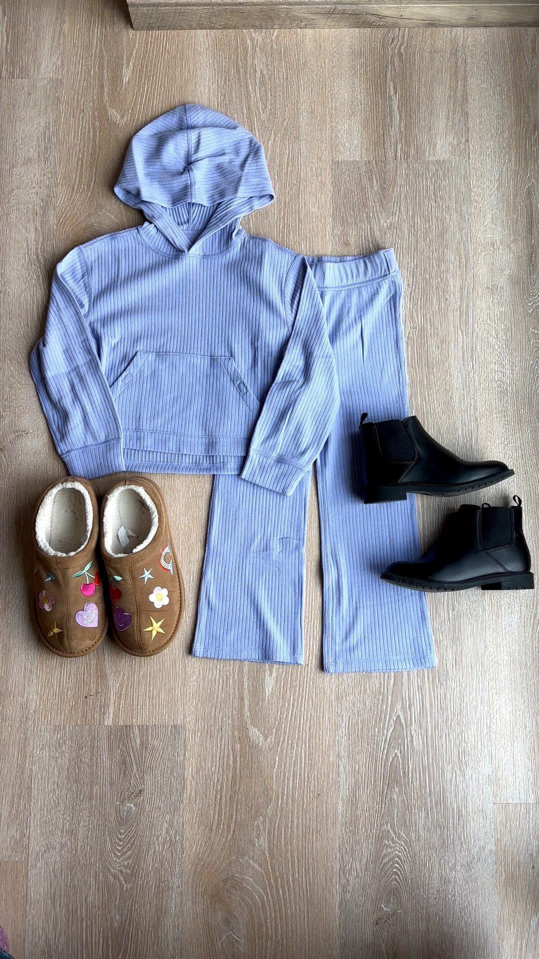 This purple ribbed Girls' 2pc Cozy Top & Bottom Set is so adorable! 💕
Perfect for lounging at home, casual cute outings, or comfy school days — it’s soft, stylish, and easy to mix and match. 💜
#LTKKids #GirlsStyle #KidsFashion #CozyOutfit #LTKFinds #ToddlerStyle #MiniStyle #LTKFamily #BackToSchoolStyle #FallFashion #KidsWardrobe #EverydayStyle #MomFinds #LTKKidsFashion

#LTKSeasonal #LTKFindsUnder50 #LTKKids