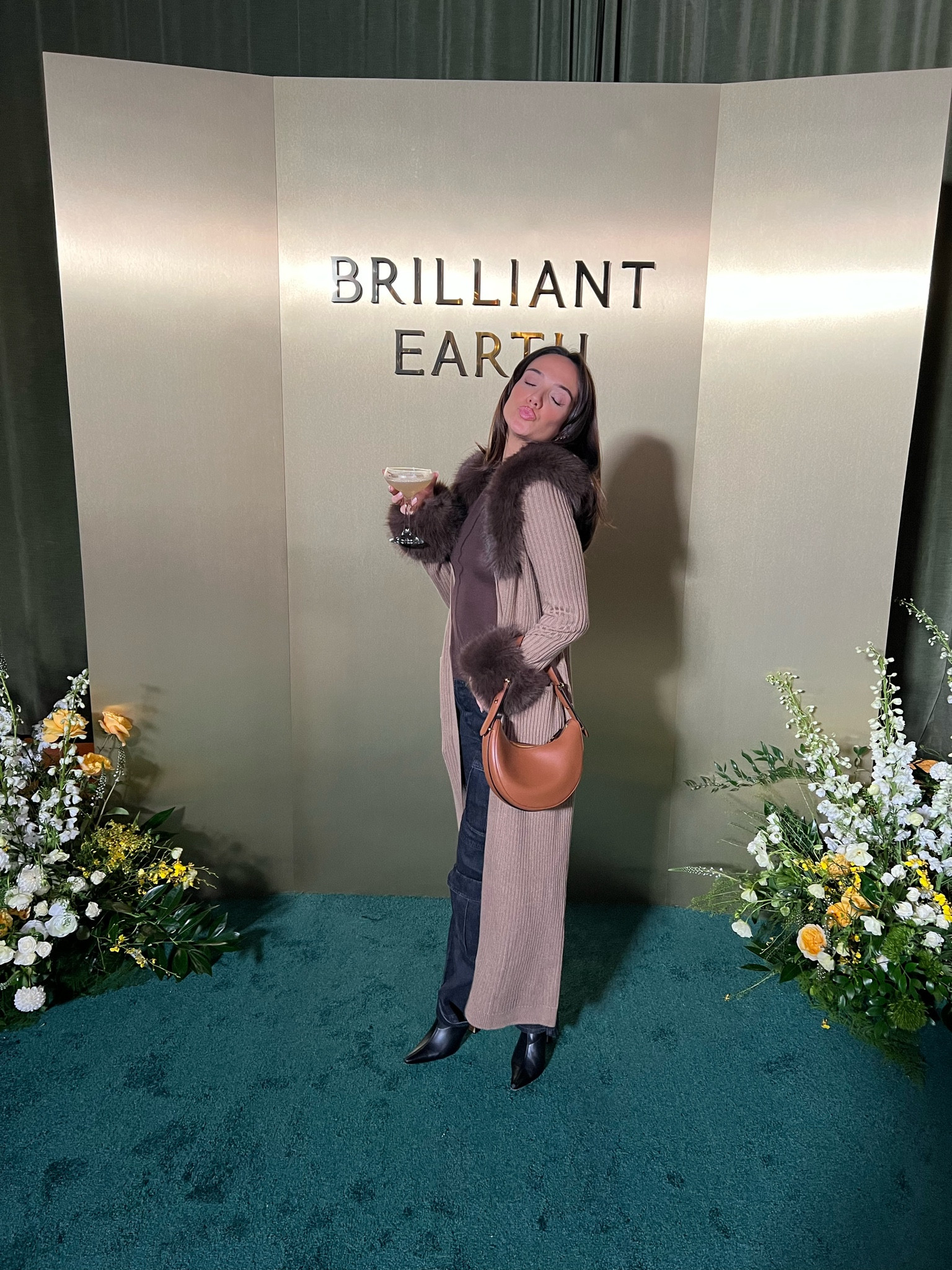 Obsessed with this cardigan🥰

#LTKSeasonal #LTKHolidaySale