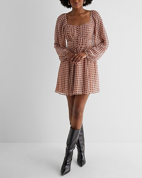 Printed Sweetheart Neckline Long Sleeve Mini Babydoll Dress | Express