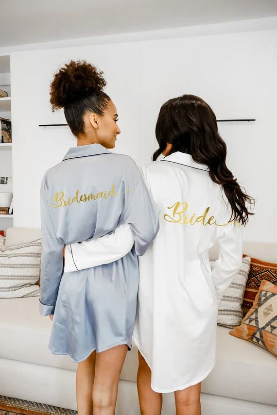 Bridesmaid Sleep Shirts/ Bridal Party Wedding Getting Ready Shirt/ Bridesmaid Pajamas Pj Set/ Bac... | Etsy (US)