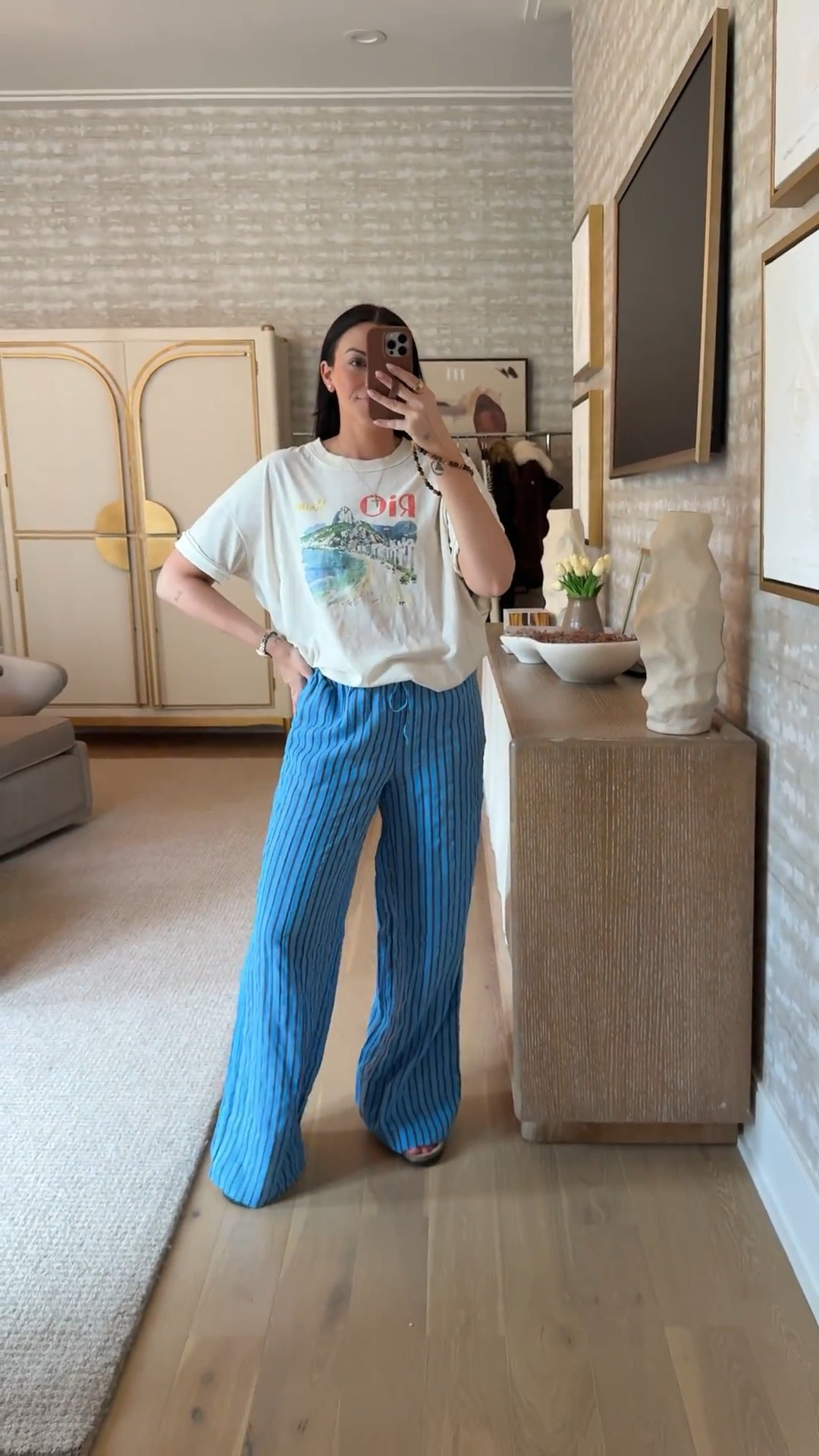 How fun are these striped pants?! I’m in a Small, Tall. 20% off LTKAERIE20

#LTKxAerie #LTKootd #LTKSaleAlert