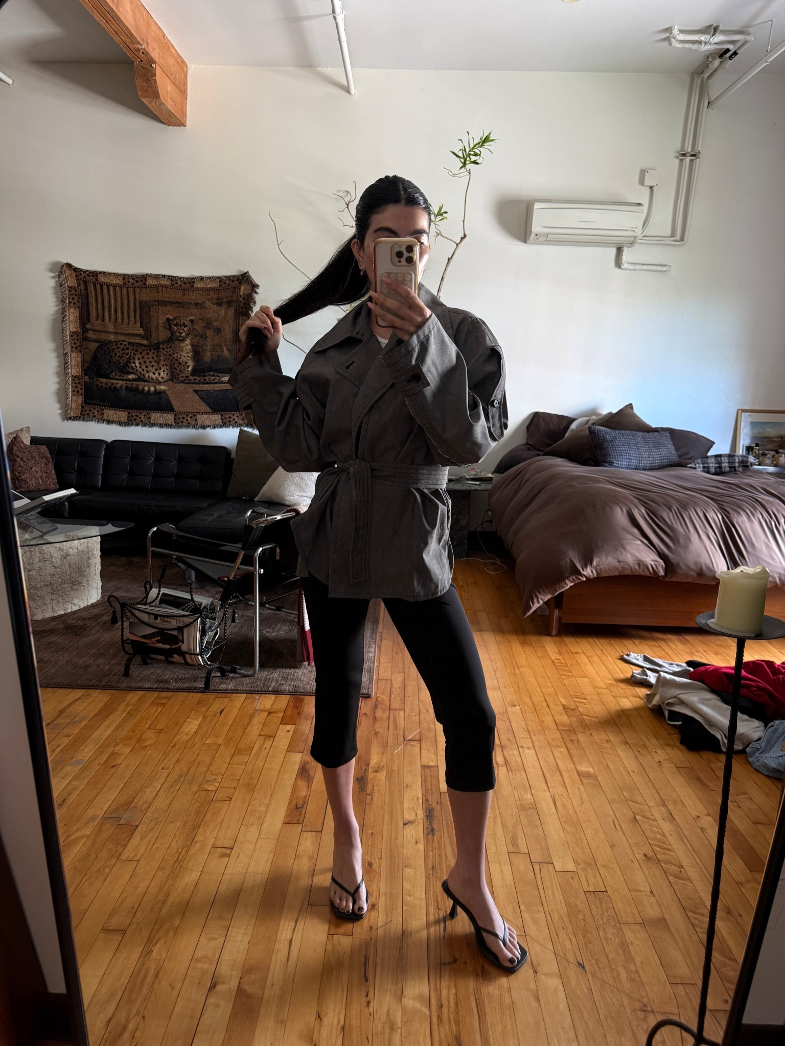 ootd but make it perfect for a gloomy day

Casual outfit inspo, casual chic style, easy outfit inspo, styling capris, heeled sandals, grey short trench coat

#LTKootd #LTKgrwm