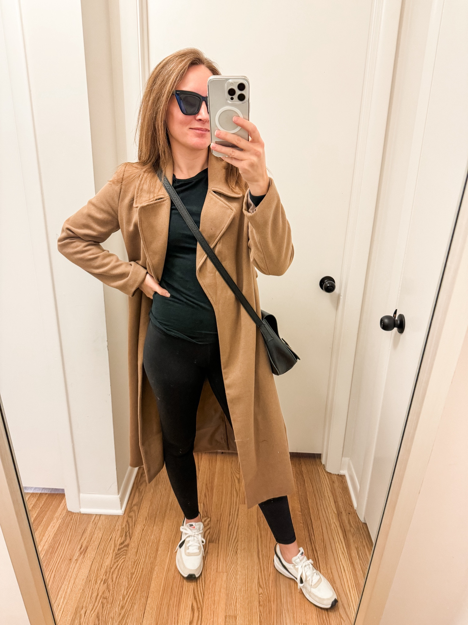 It’s cozy season! Who says you can’t look stylish in leggings? // winter capsule // neutrals // camel wrap coat // favorite yoga pants 

#LTKSeasonal