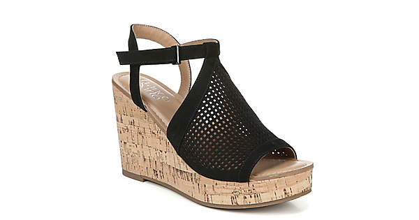 Canyon Wedge Sandal | DSW