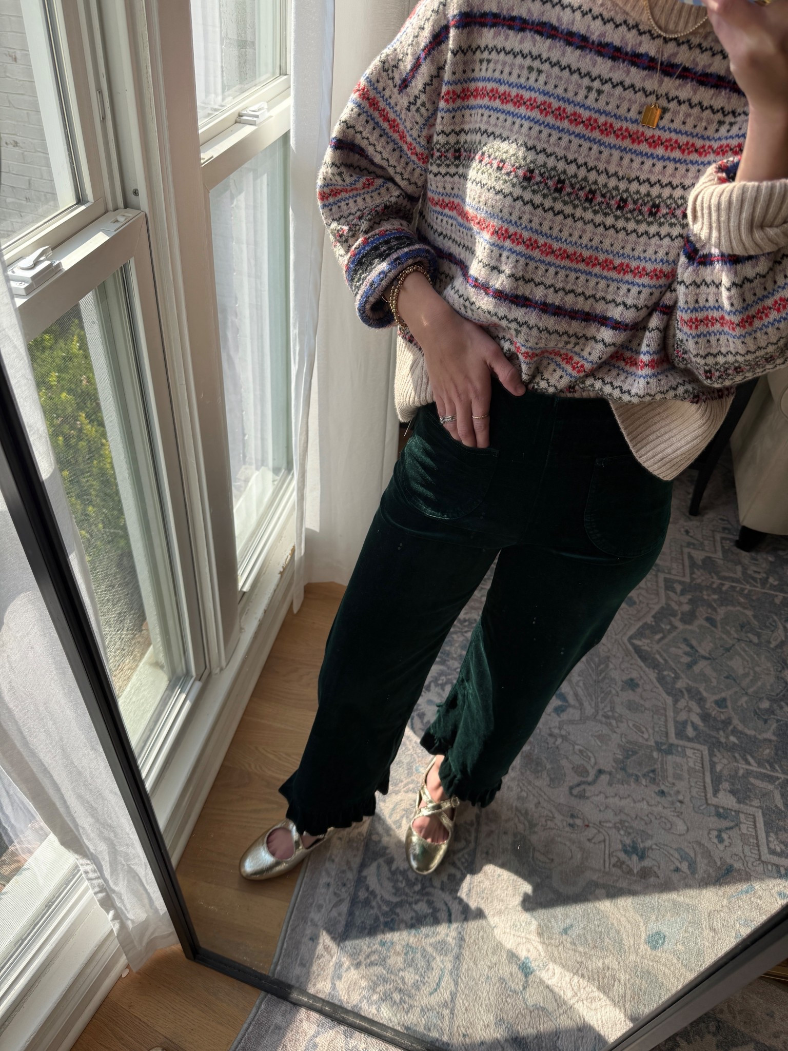 use HALLIER30 to save! 

Green pants : wearing 26 

Holiday outfit // holiday style // gifts for her 

#LTKHoliday #LTKGiftGuide #LTKSeasonal