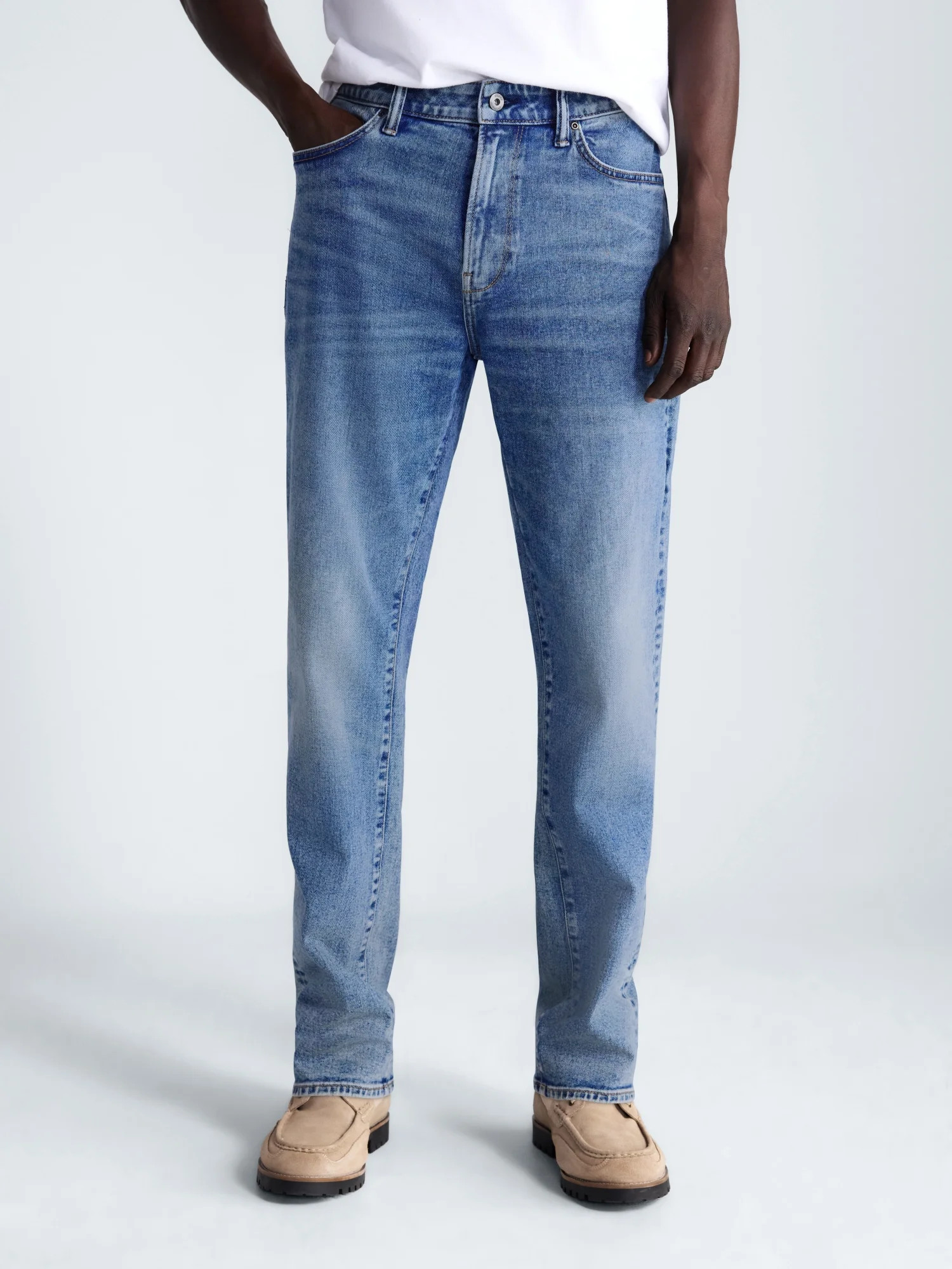 Free Assembly Men's Straight Fit Jeans, Waist Sizes 29-40 | Walmart (US)