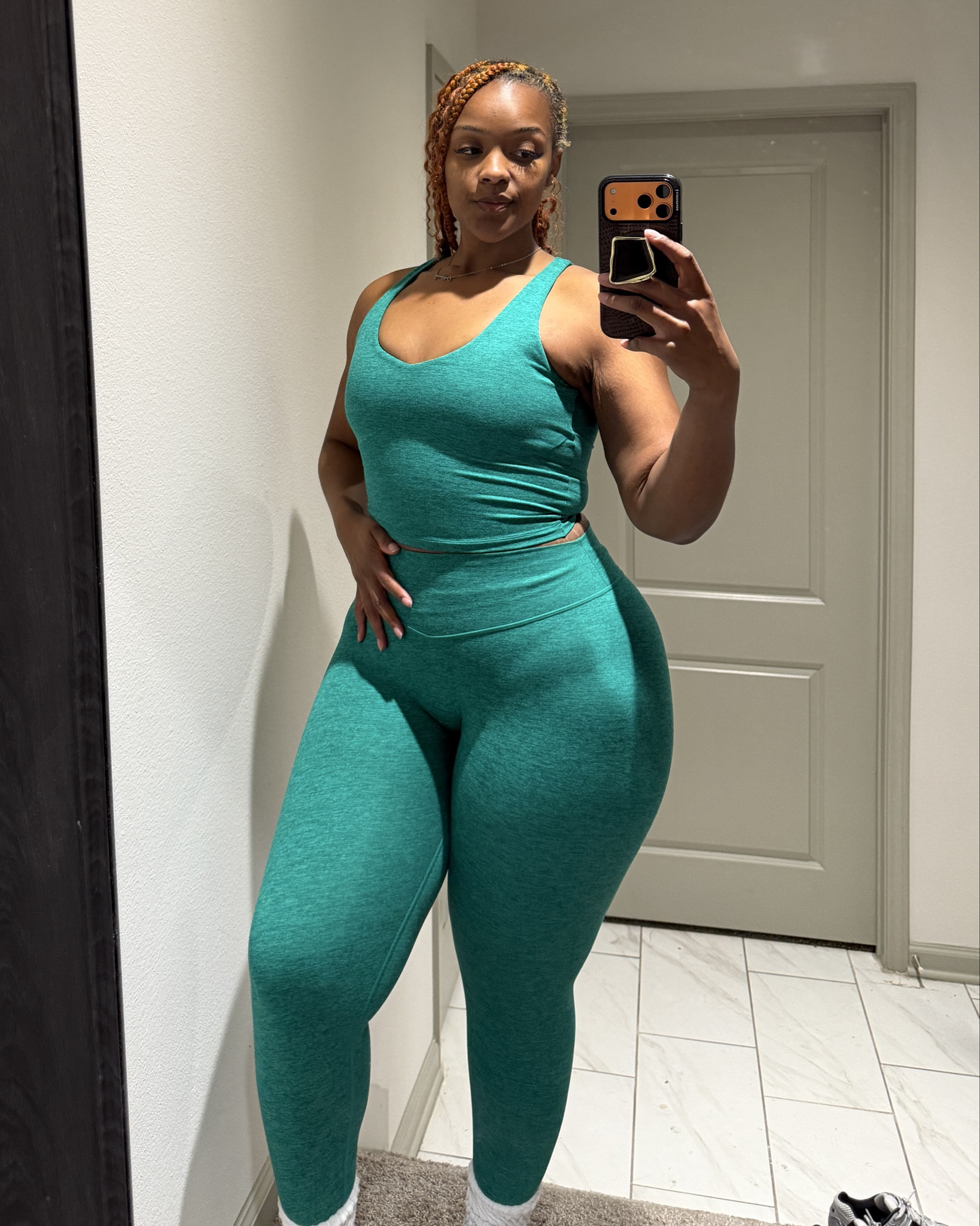 Dream Heather Set💚

Tank - Medium 
Leggings - Large 

Save $$ with code “CCURVES"

#LTKootd #LTKfitnessgoals #LTKActive